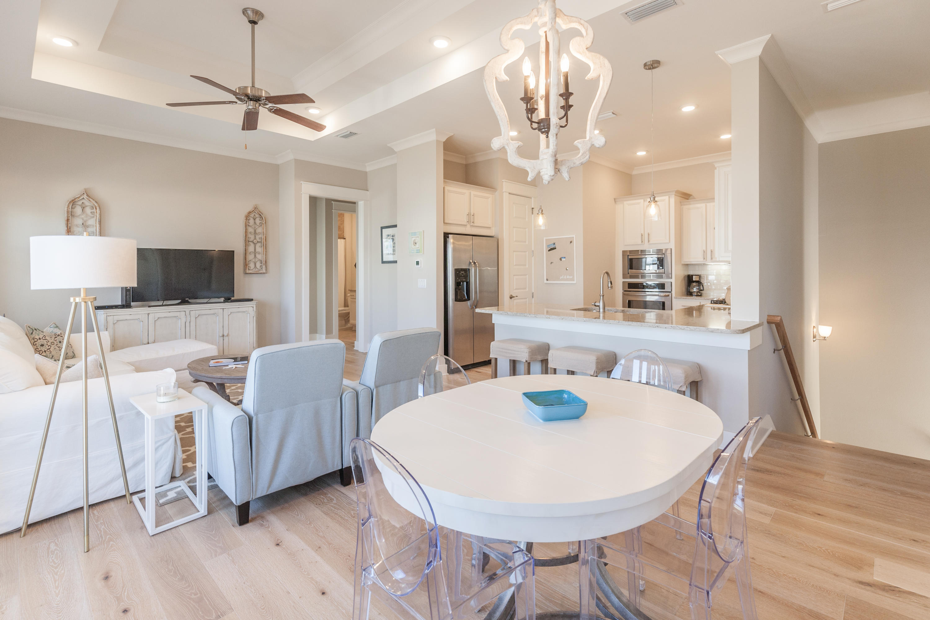 PROMINENCE - Residential