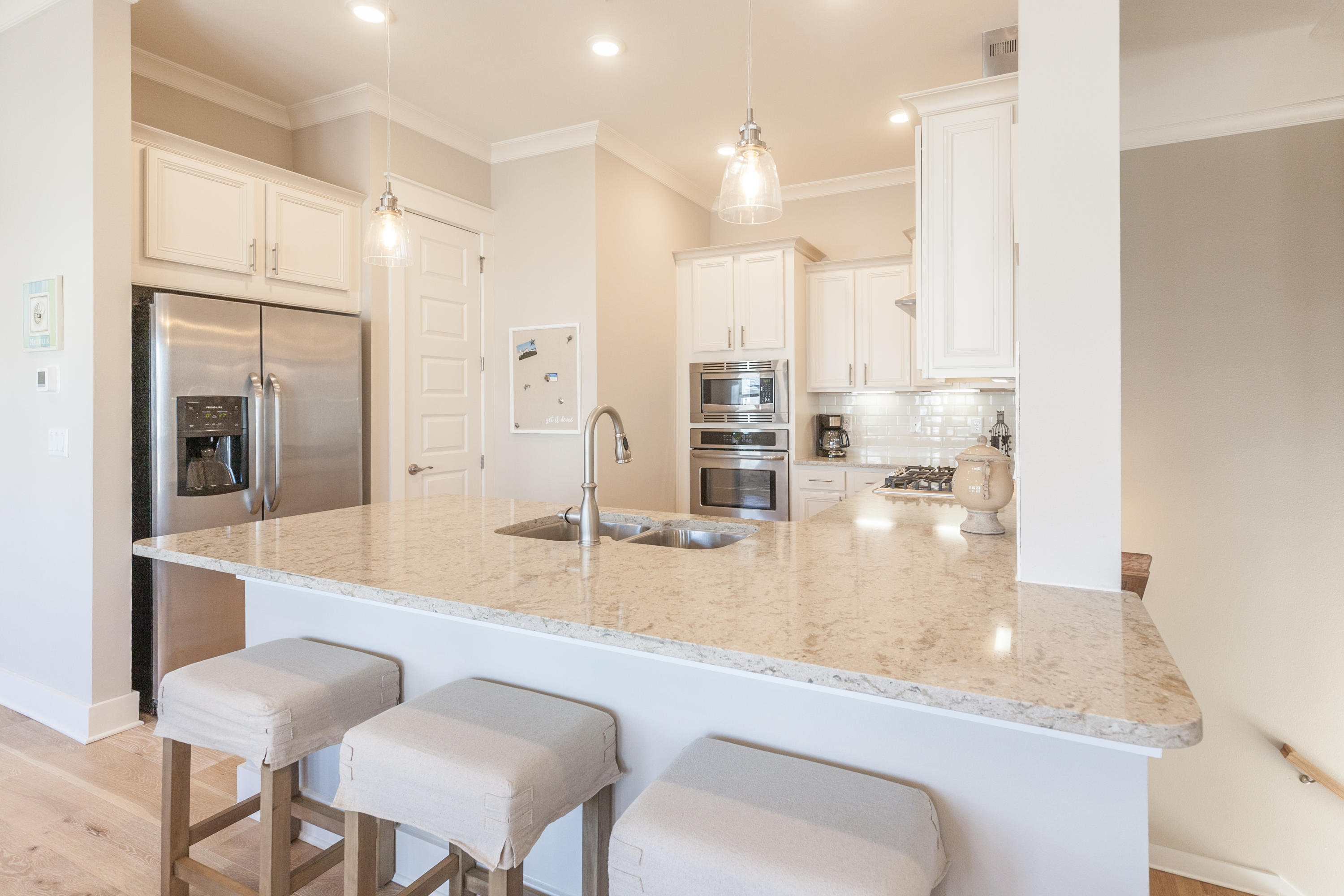 PROMINENCE - Residential