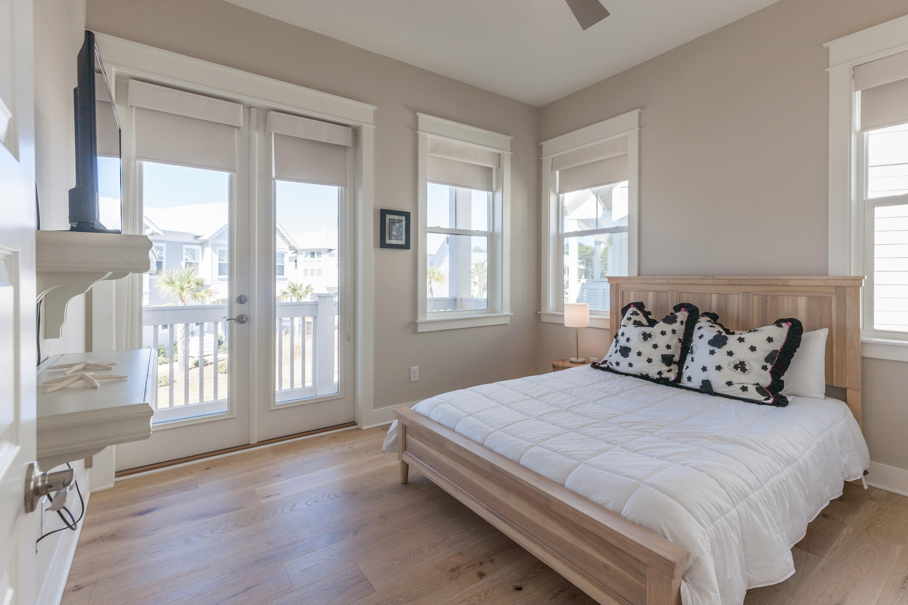 PROMINENCE - Residential