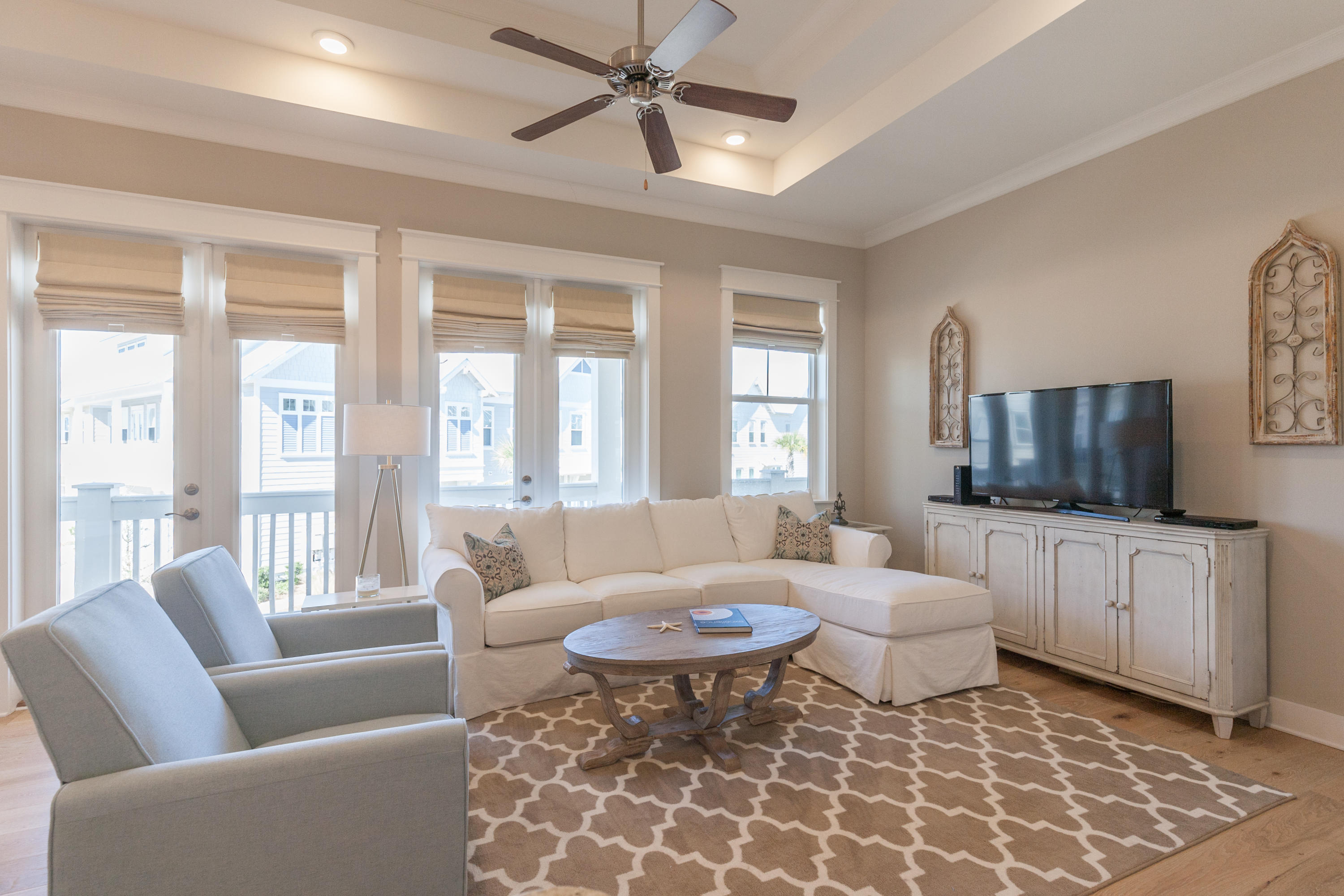 PROMINENCE - Residential