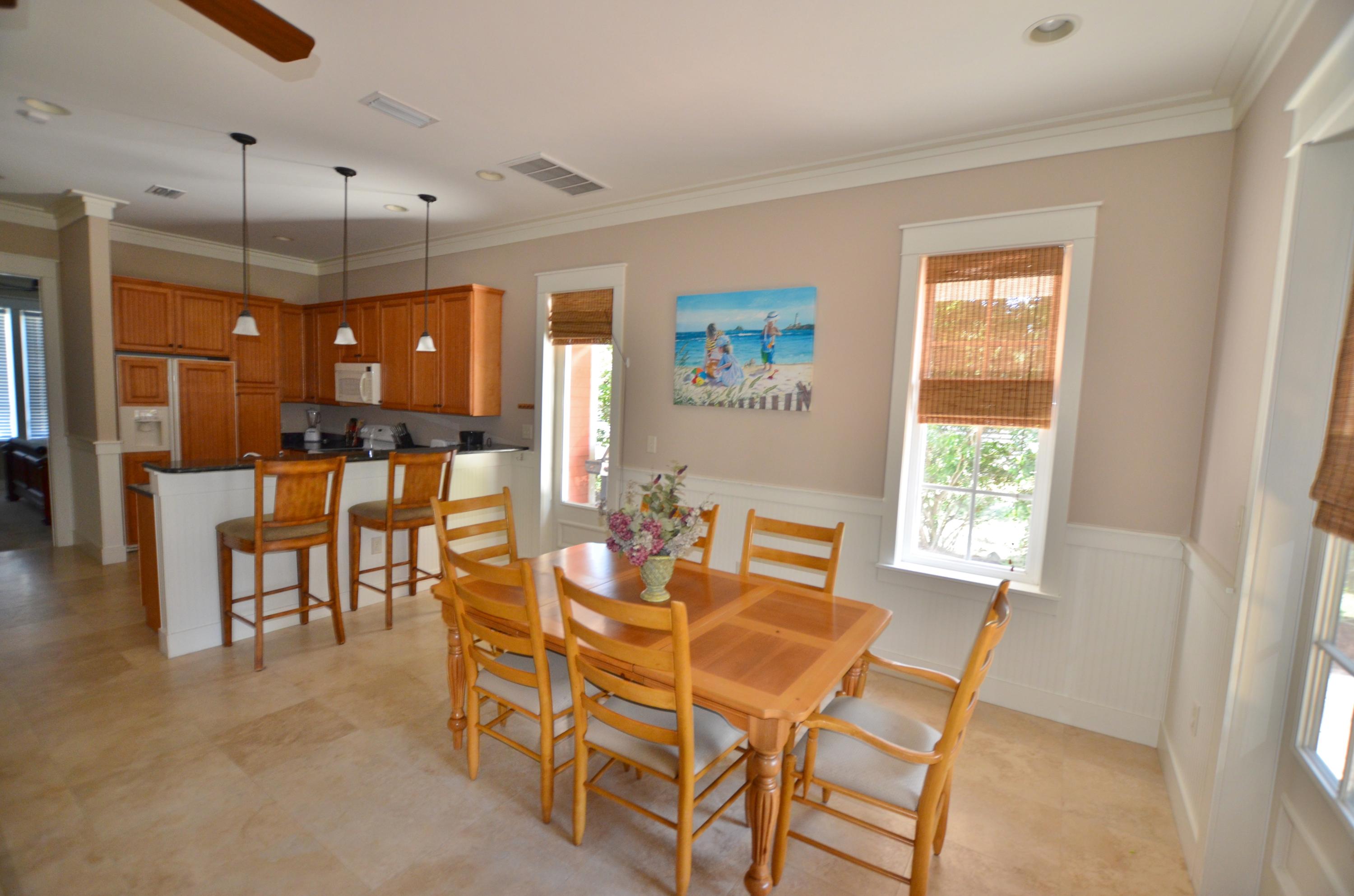 BUNGALOS AT SANDESTIN - Residential Lease