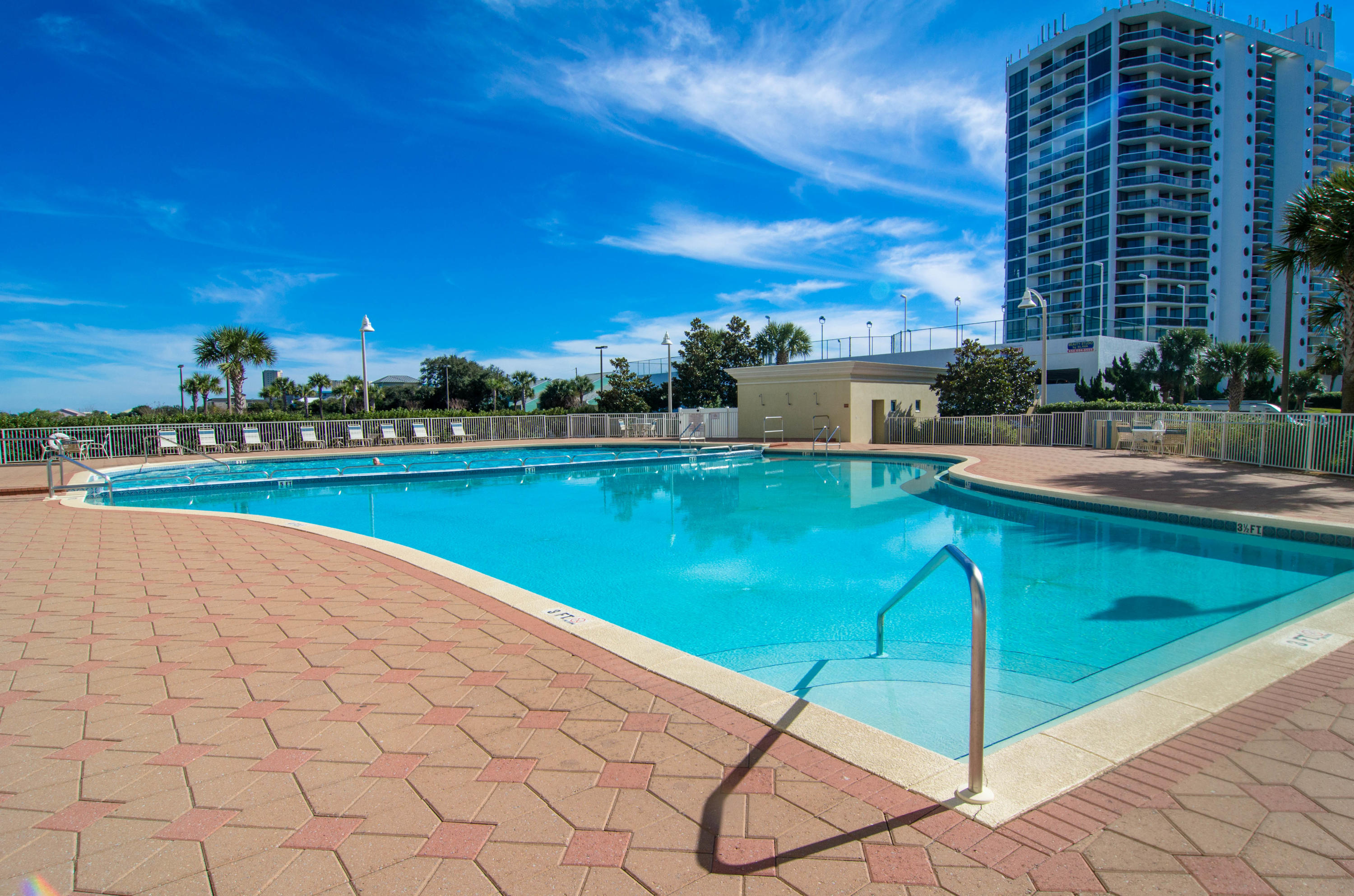 ARIEL DUNES II - Residential