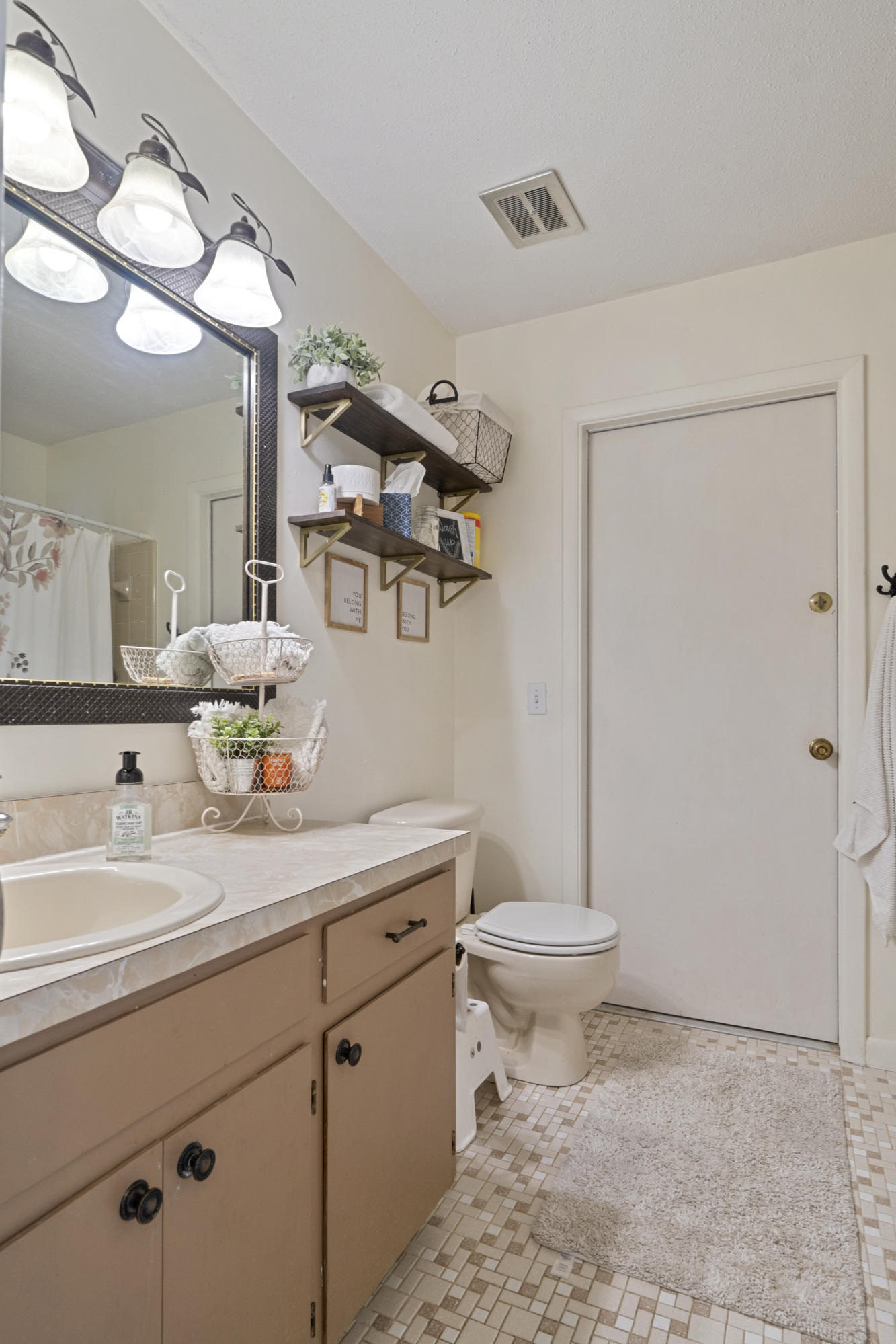 FOREST MANOR 1ST ADDN - Residential