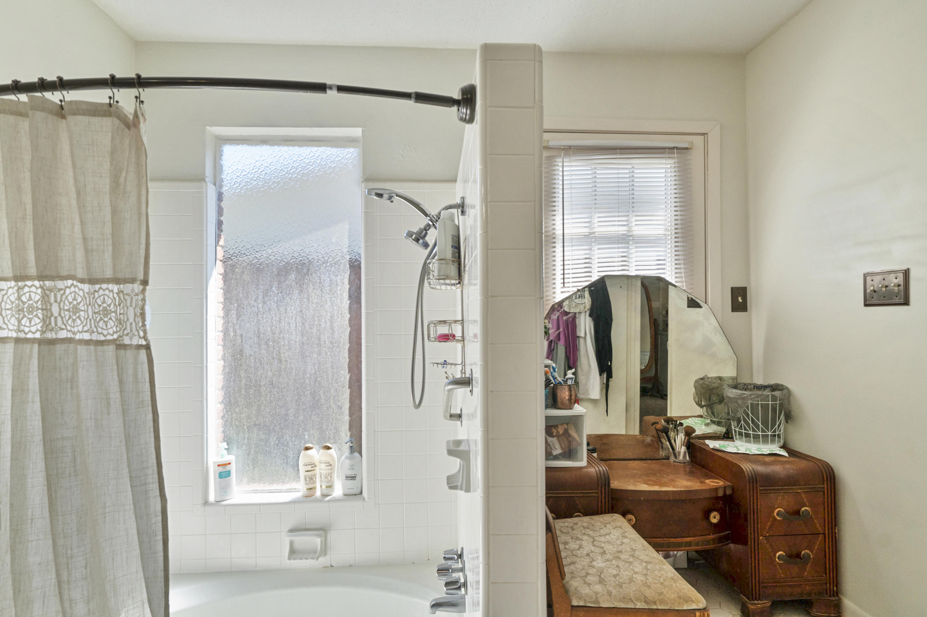 FOREST MANOR 1ST ADDN - Residential