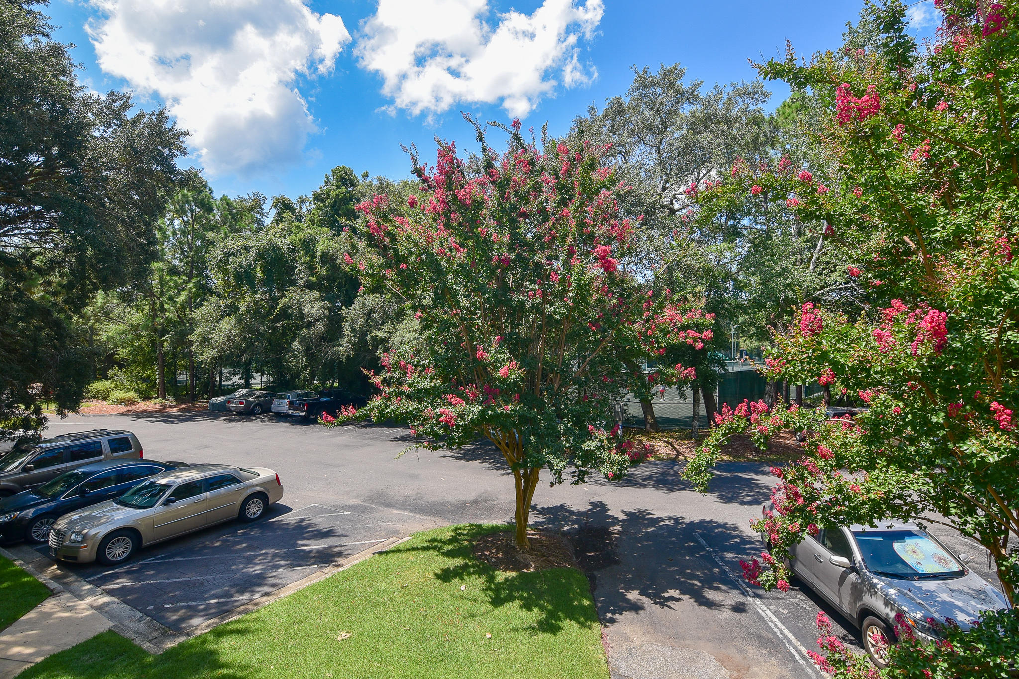 LAKESIDE CONDO AT BLUEWATER BAY - Residential