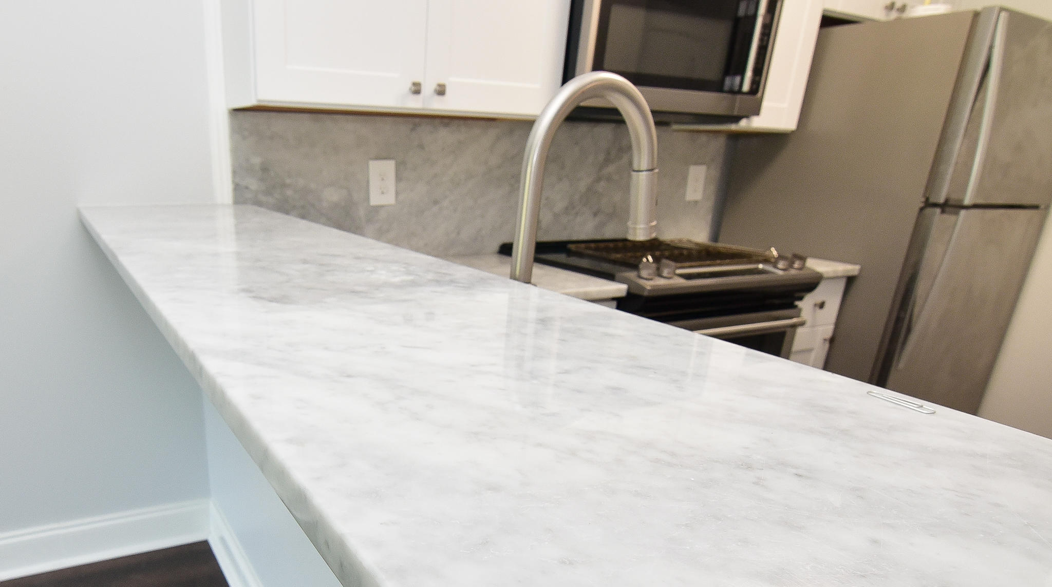 LAKESIDE CONDO AT BLUEWATER BAY - Residential