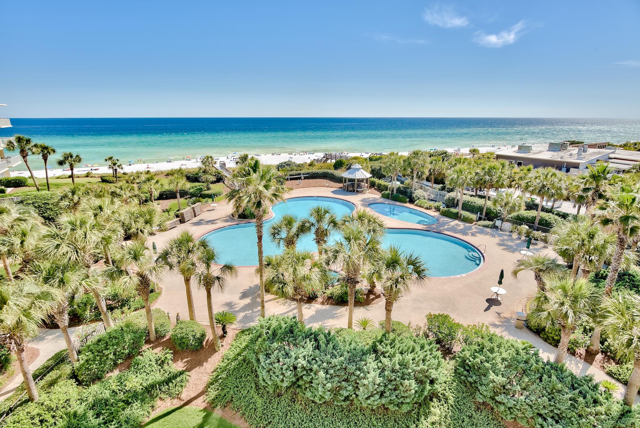 CRESCENT AT MIRAMAR BEACH THE - Residential