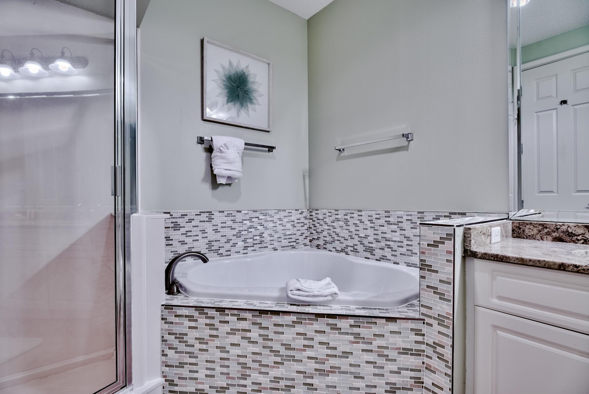 CRESCENT AT MIRAMAR BEACH THE - Residential