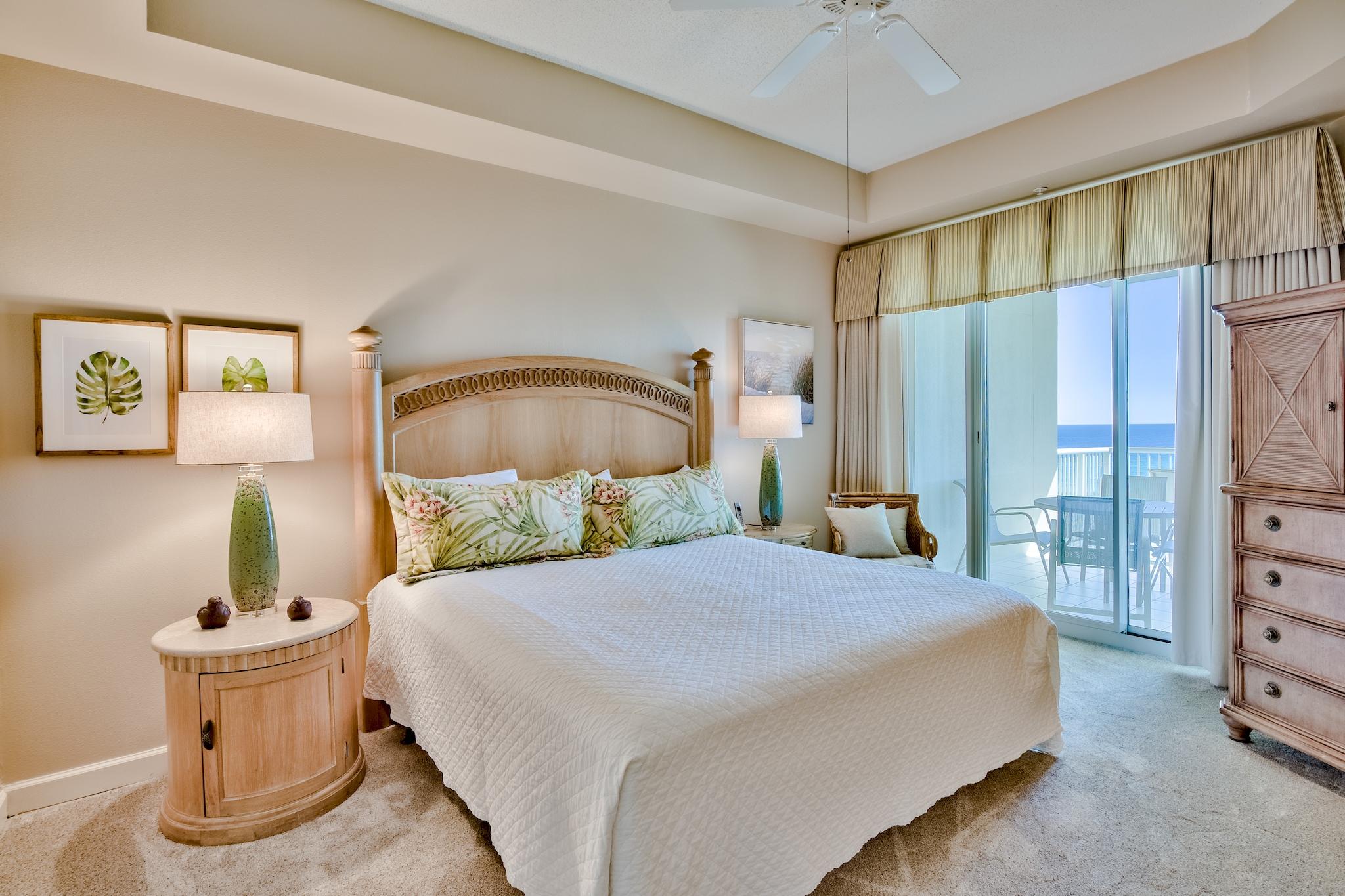 CRESCENT AT MIRAMAR BEACH THE - Residential