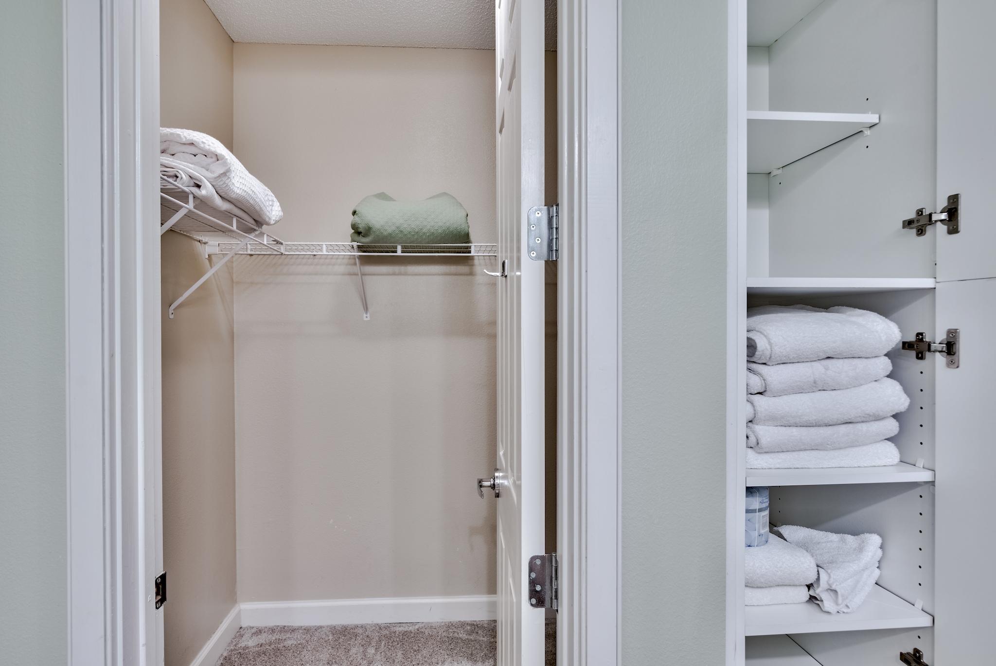 CRESCENT AT MIRAMAR BEACH THE - Residential