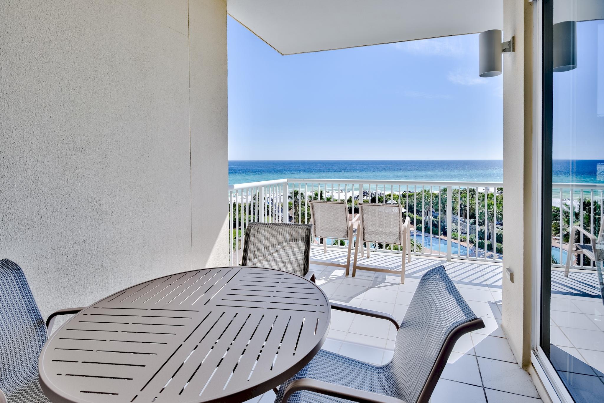 CRESCENT AT MIRAMAR BEACH THE - Residential