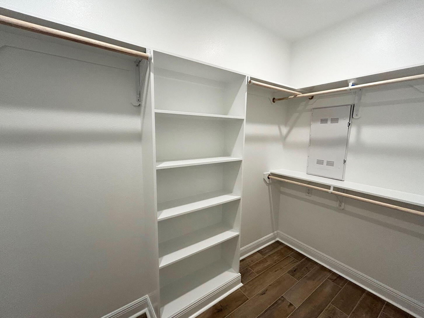 HAMMOCK BAY - BIRD SONG - Residential