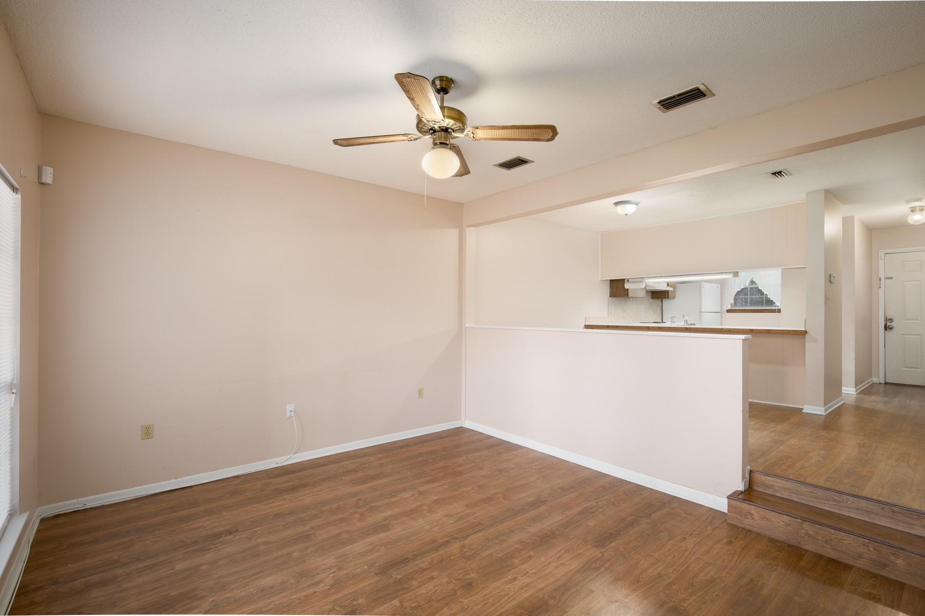 GARDEN VILLAS PH 1 - Residential