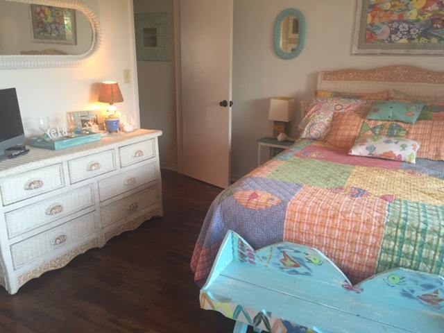 PORTSIDE CONDO - Residential