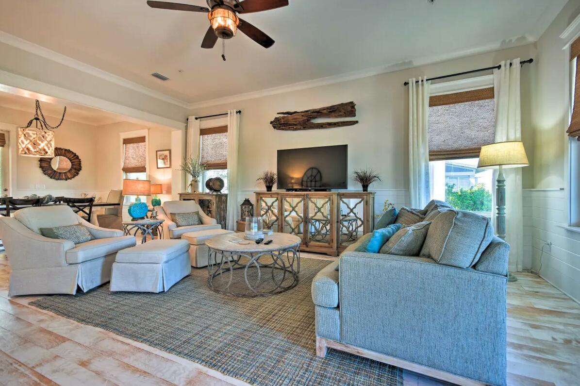 HIGHLAND PARKS - Residential