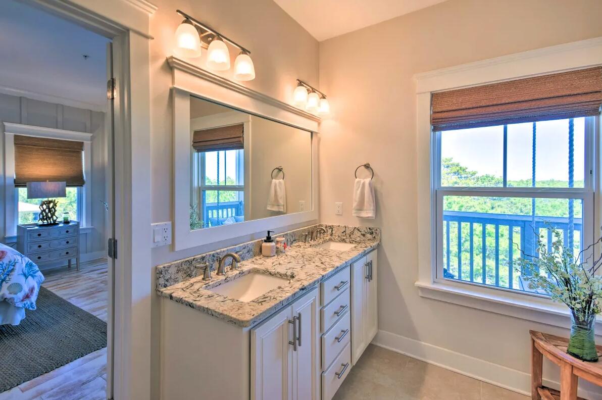 HIGHLAND PARKS - Residential