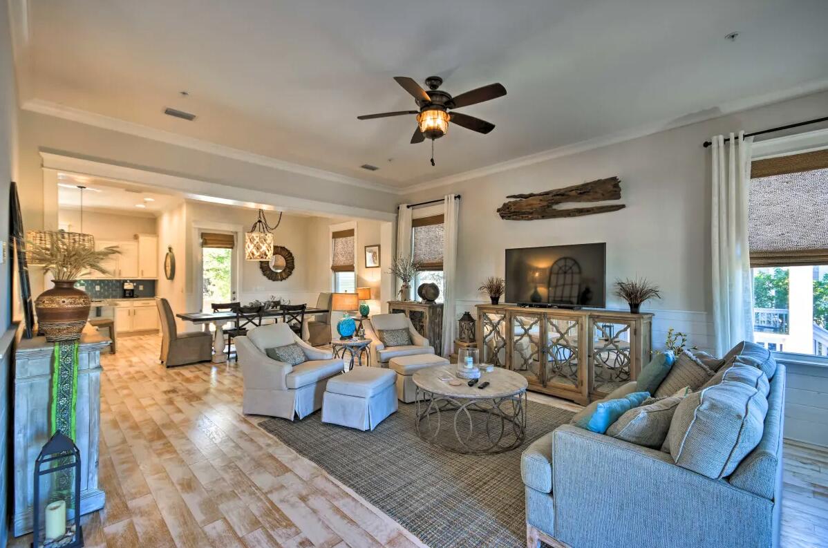 HIGHLAND PARKS - Residential