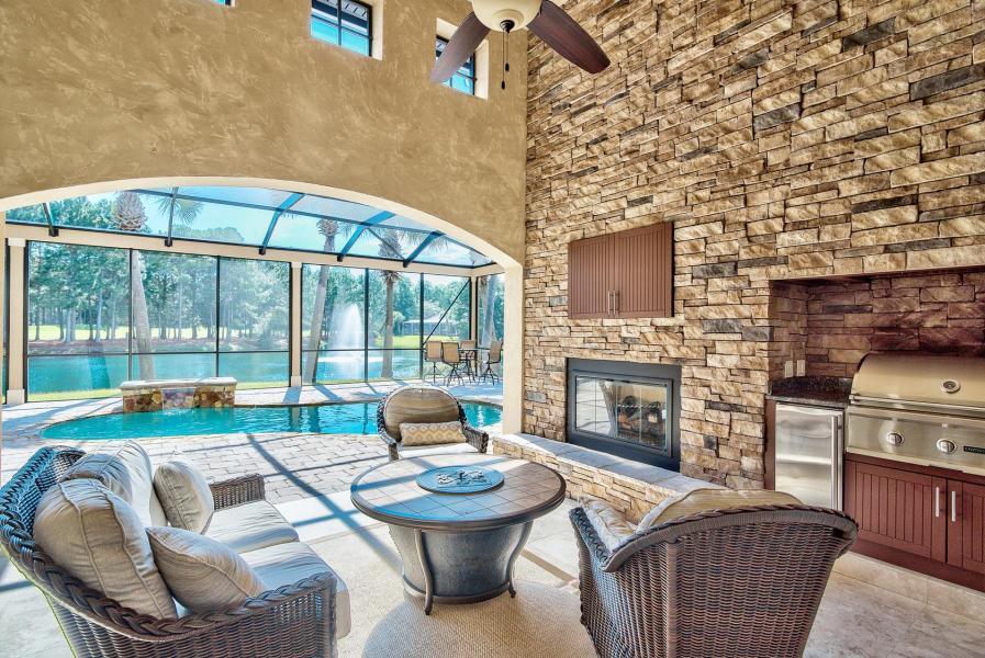 BURNT PINE - Residential