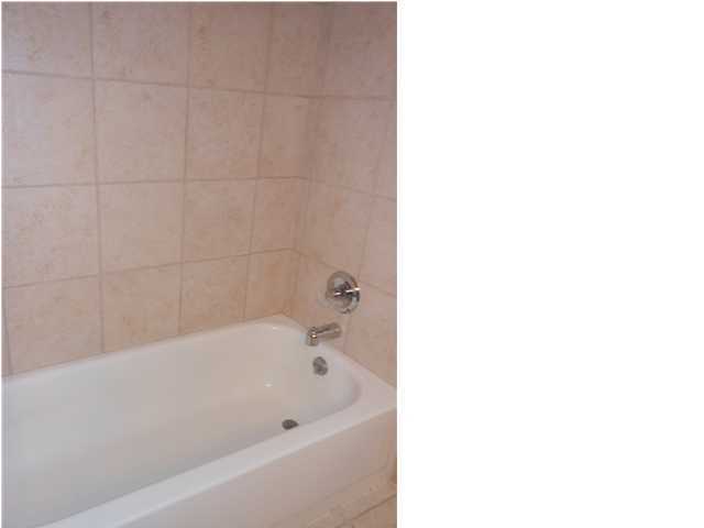 MARY ESTHER MANOR - Residential Lease