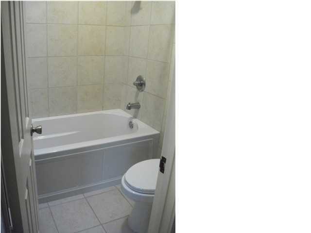 MARY ESTHER MANOR - Residential Lease