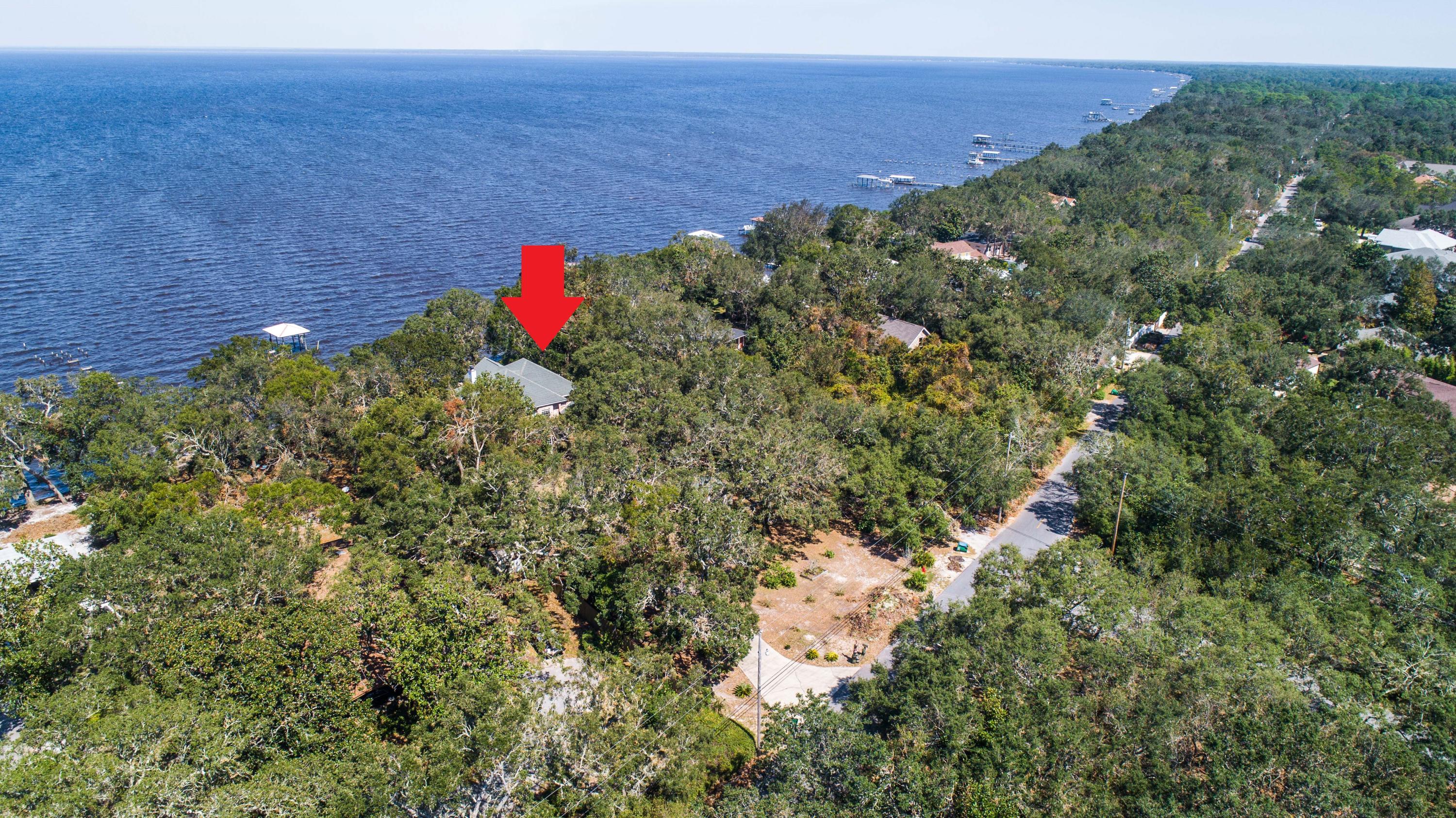 HICKORY SHORES - Residential