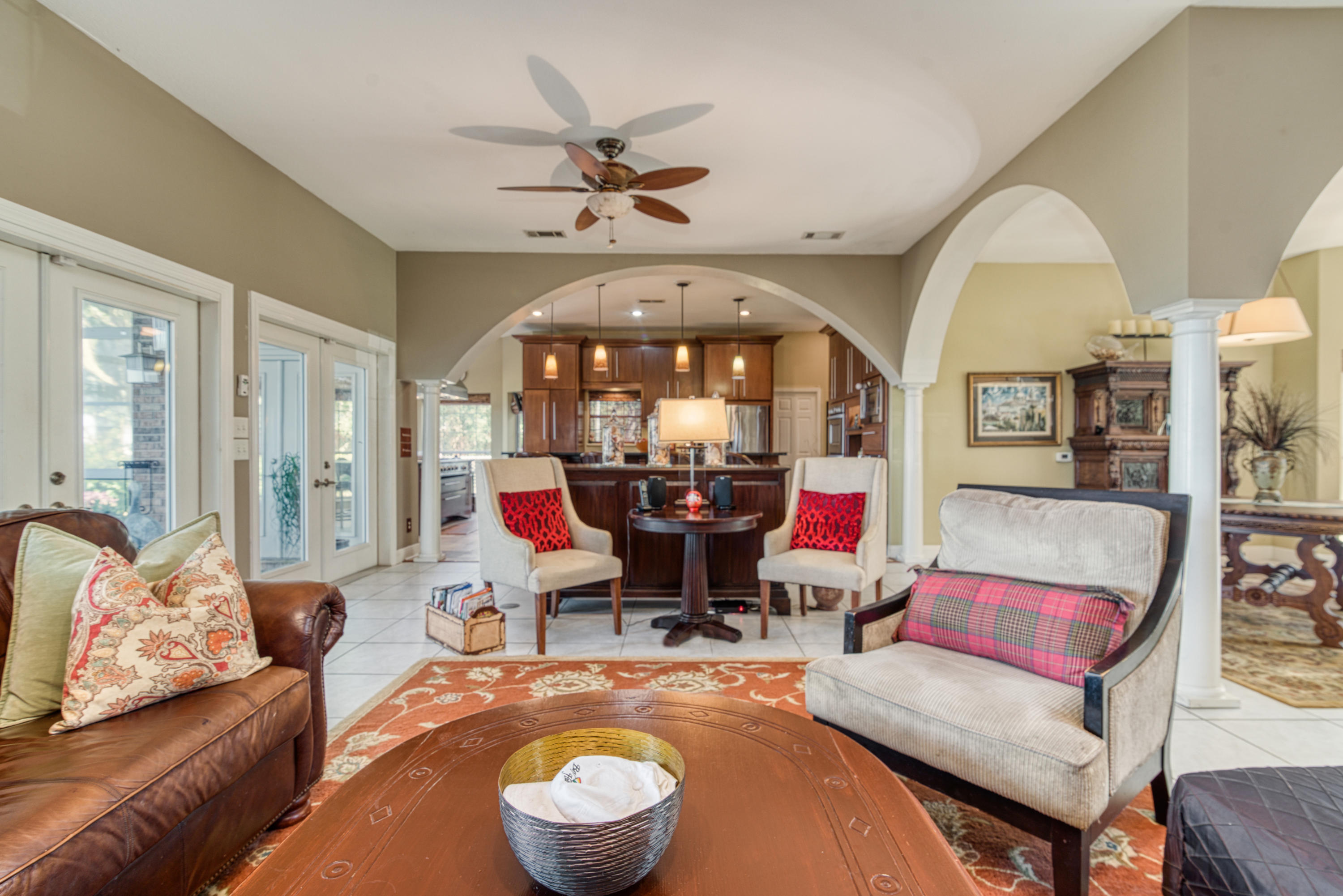 HICKORY SHORES - Residential