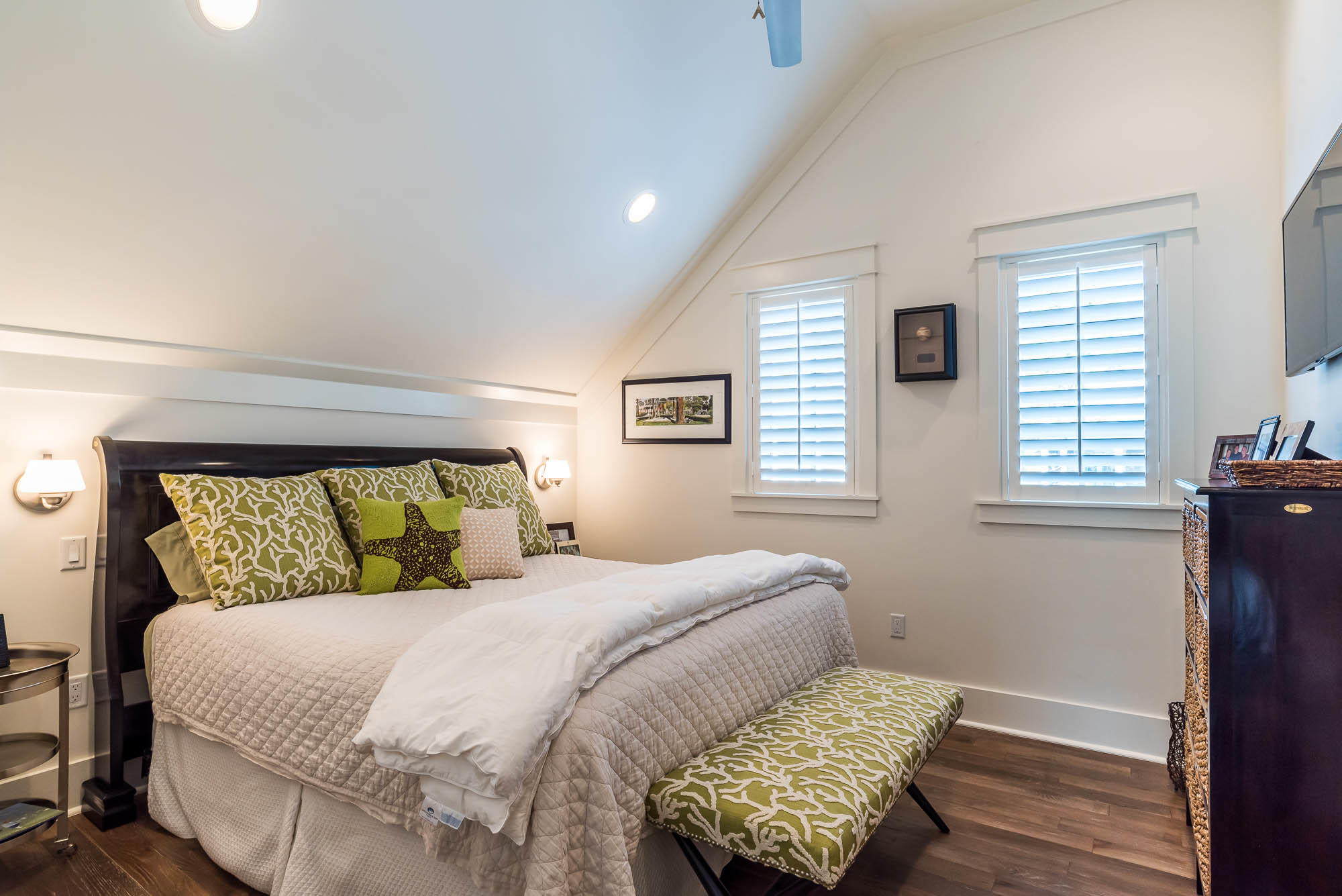 WATERCOLOR - Residential