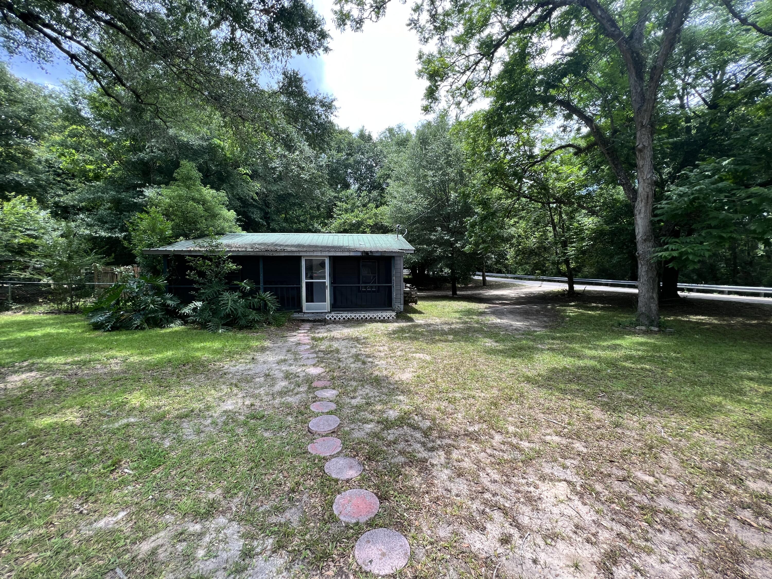 TOWN OF DEFUNIAK SPRINGS - Residential