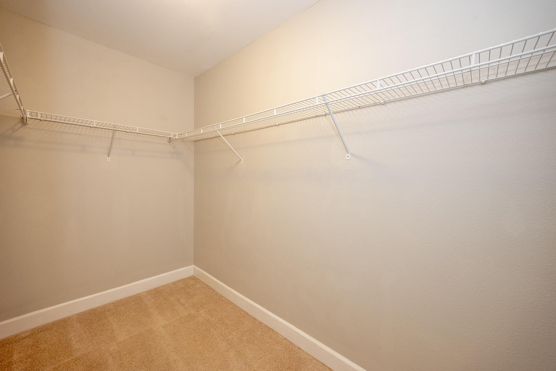 EAGLE BAY - Residential