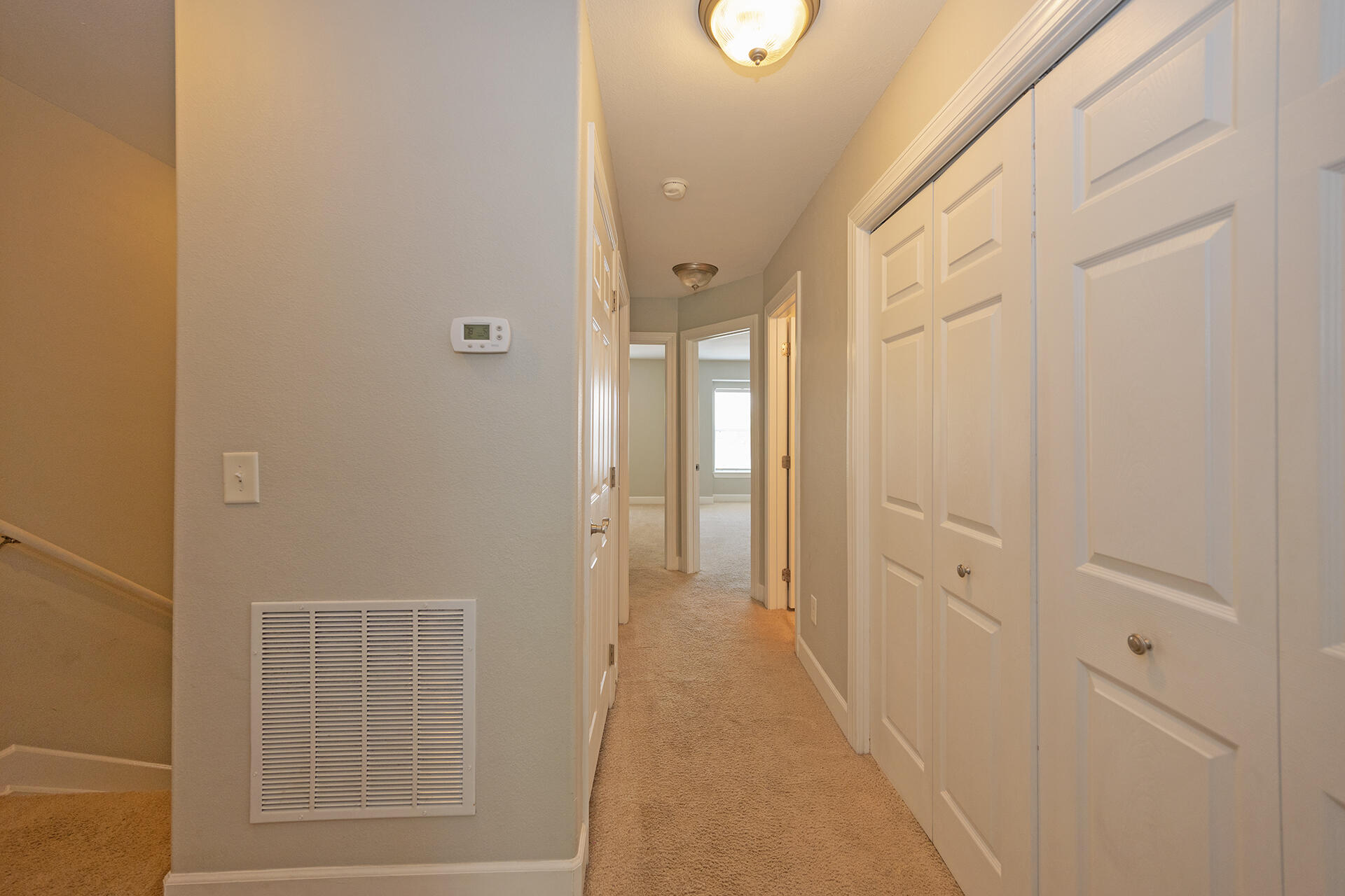 EAGLE BAY - Residential