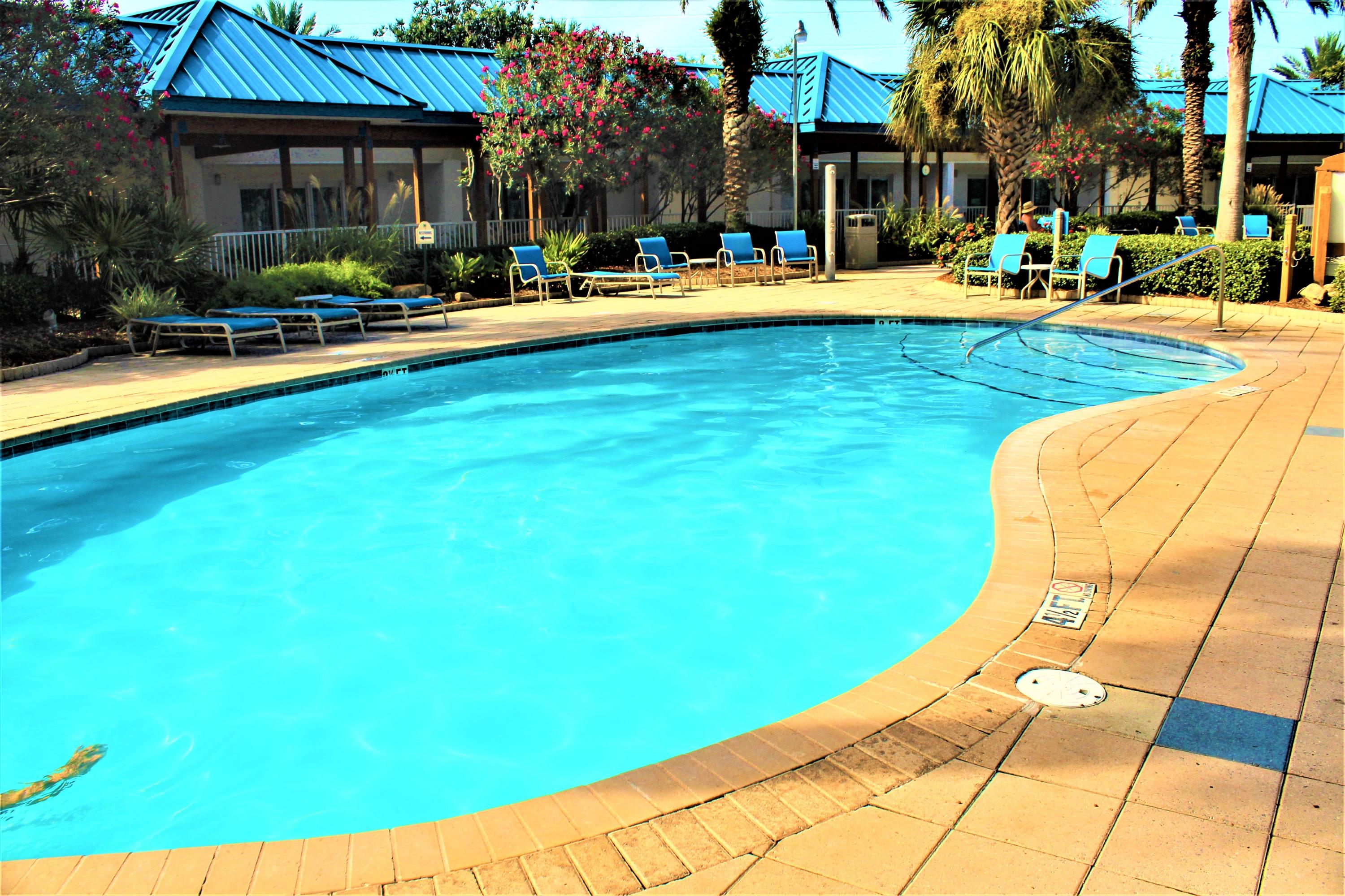 THE PALMS OF DESTIN - Residential