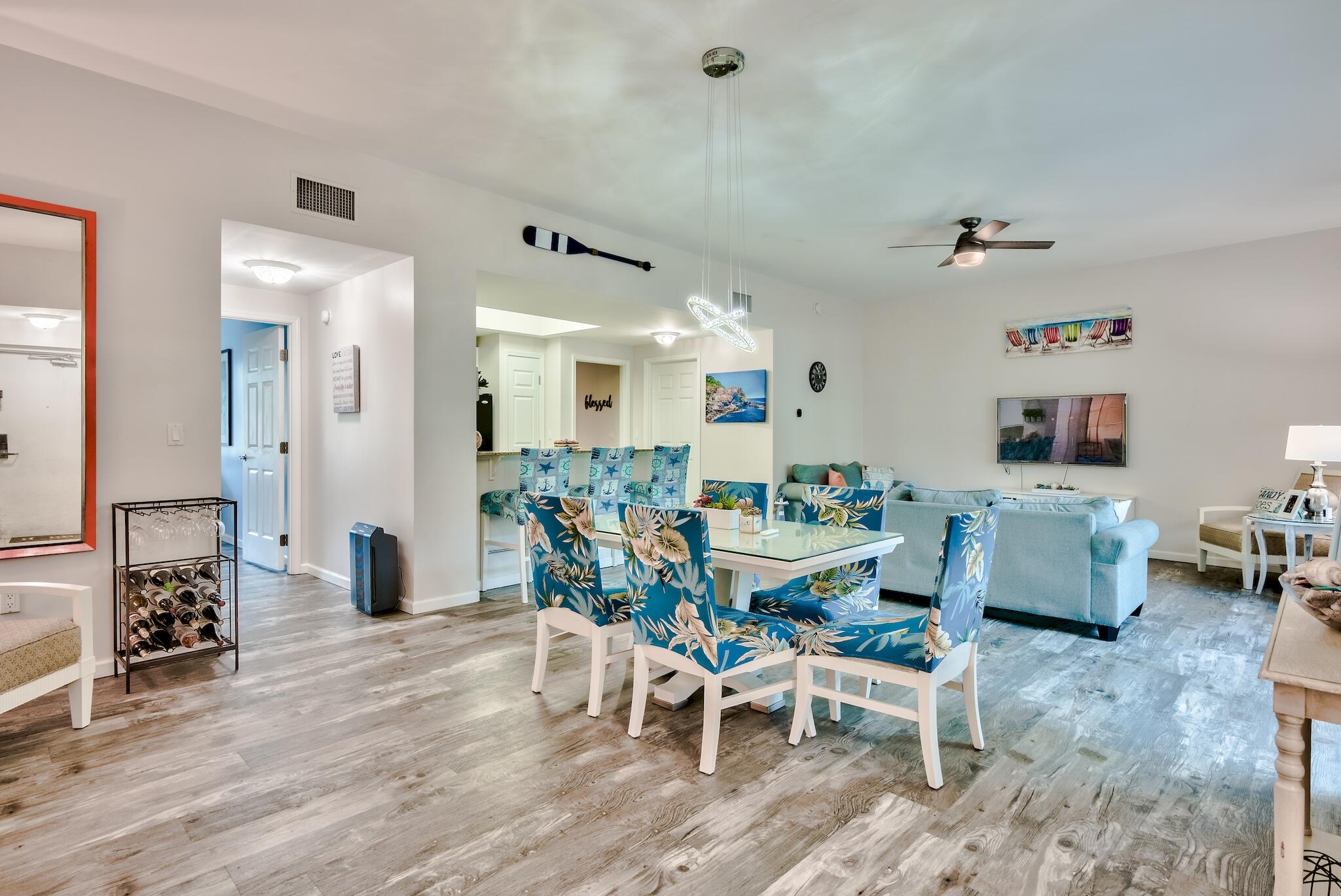 THE PALMS OF DESTIN - Residential