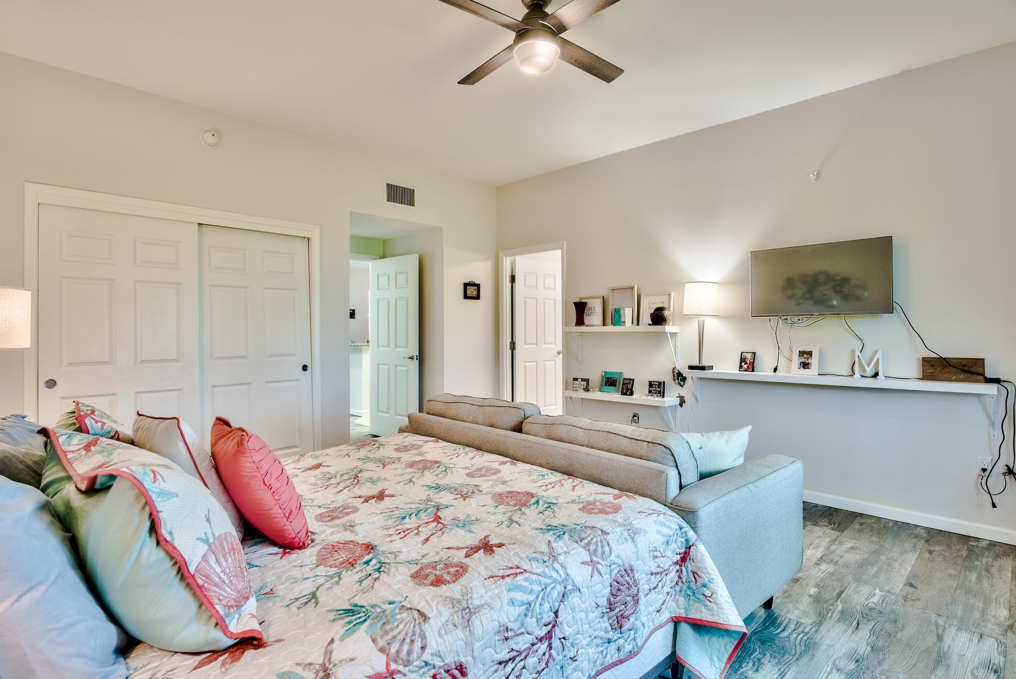 THE PALMS OF DESTIN - Residential