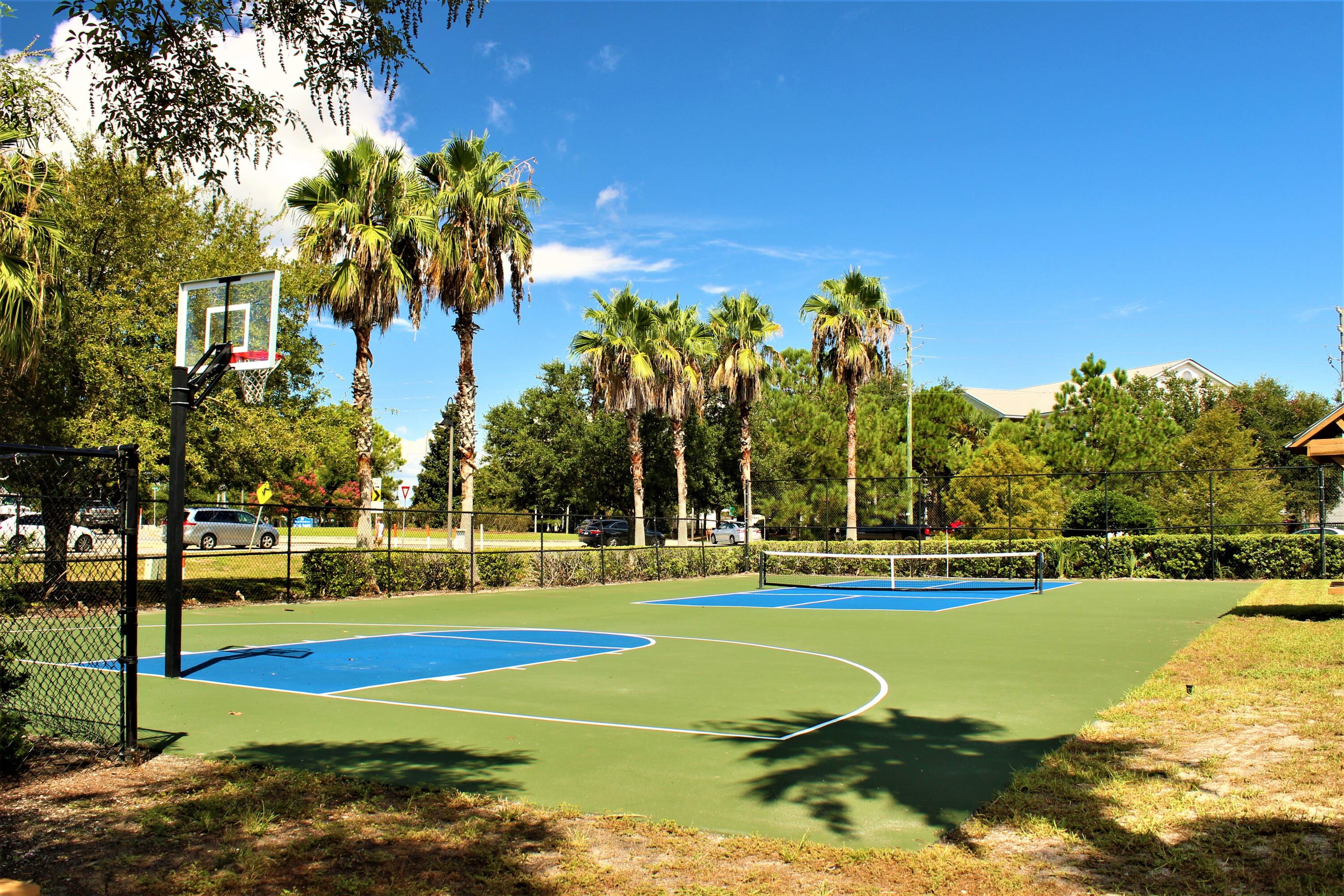 THE PALMS OF DESTIN - Residential