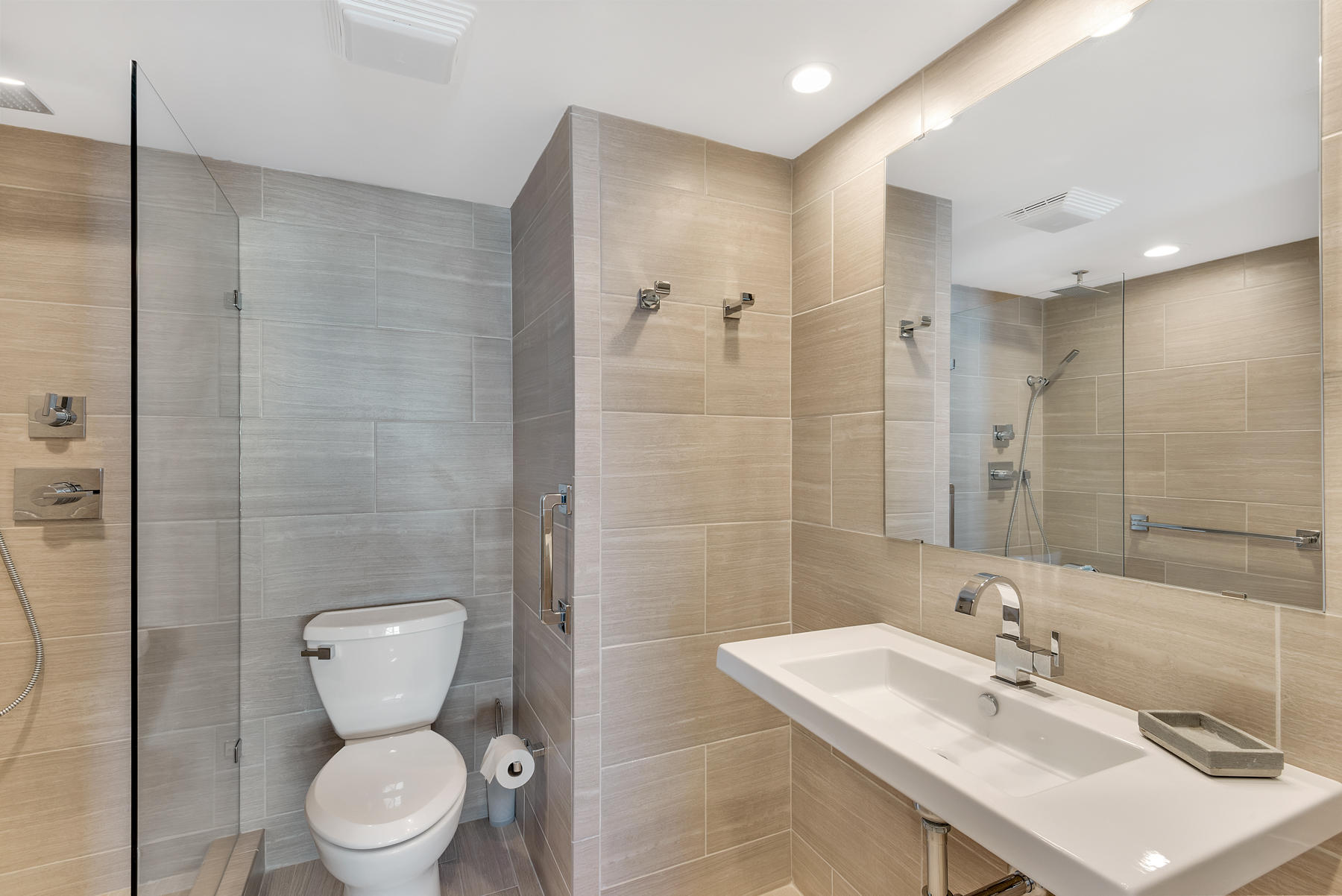 JETTY EAST CONDO - Residential