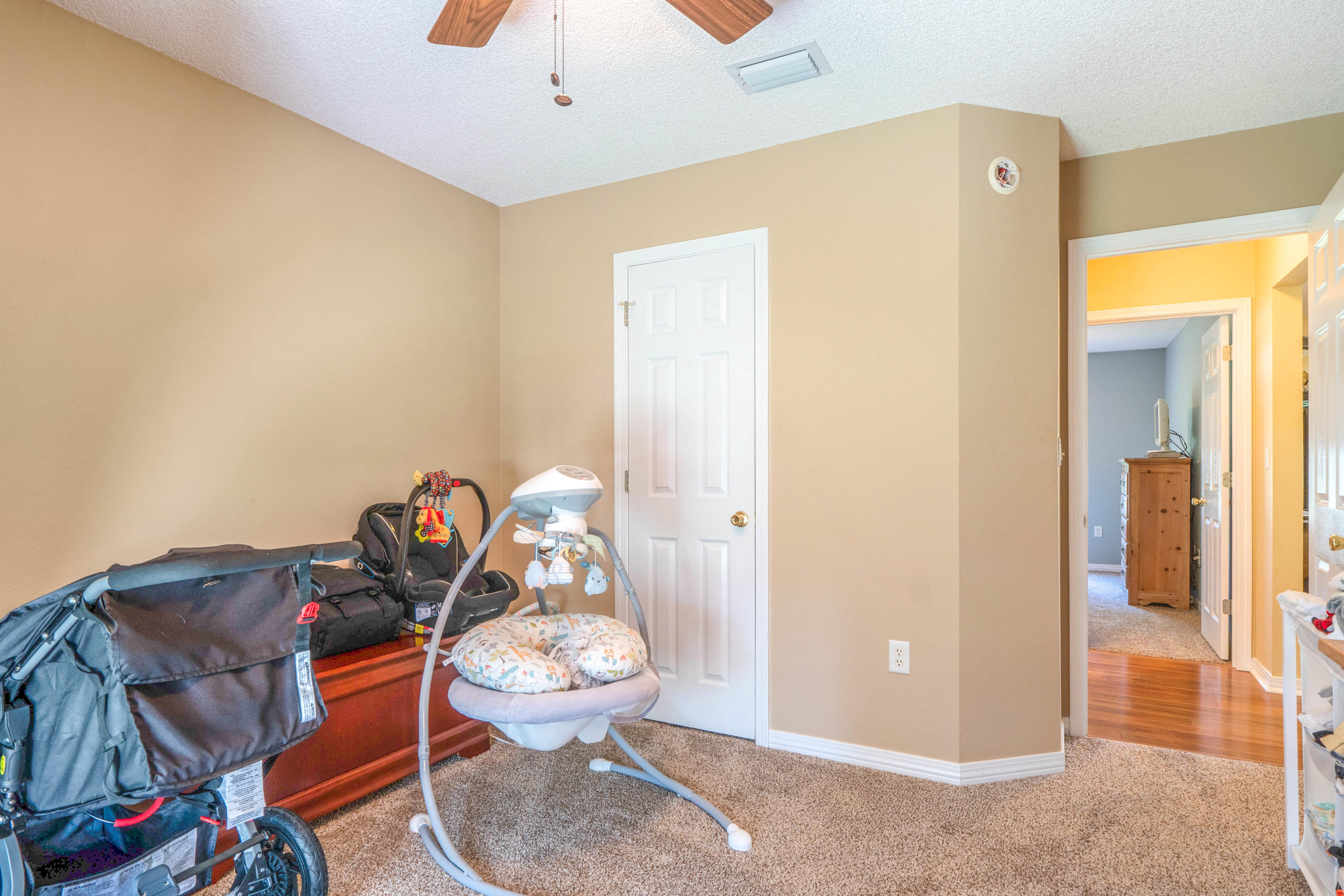 HOLLEY BY THE SEA - Residential