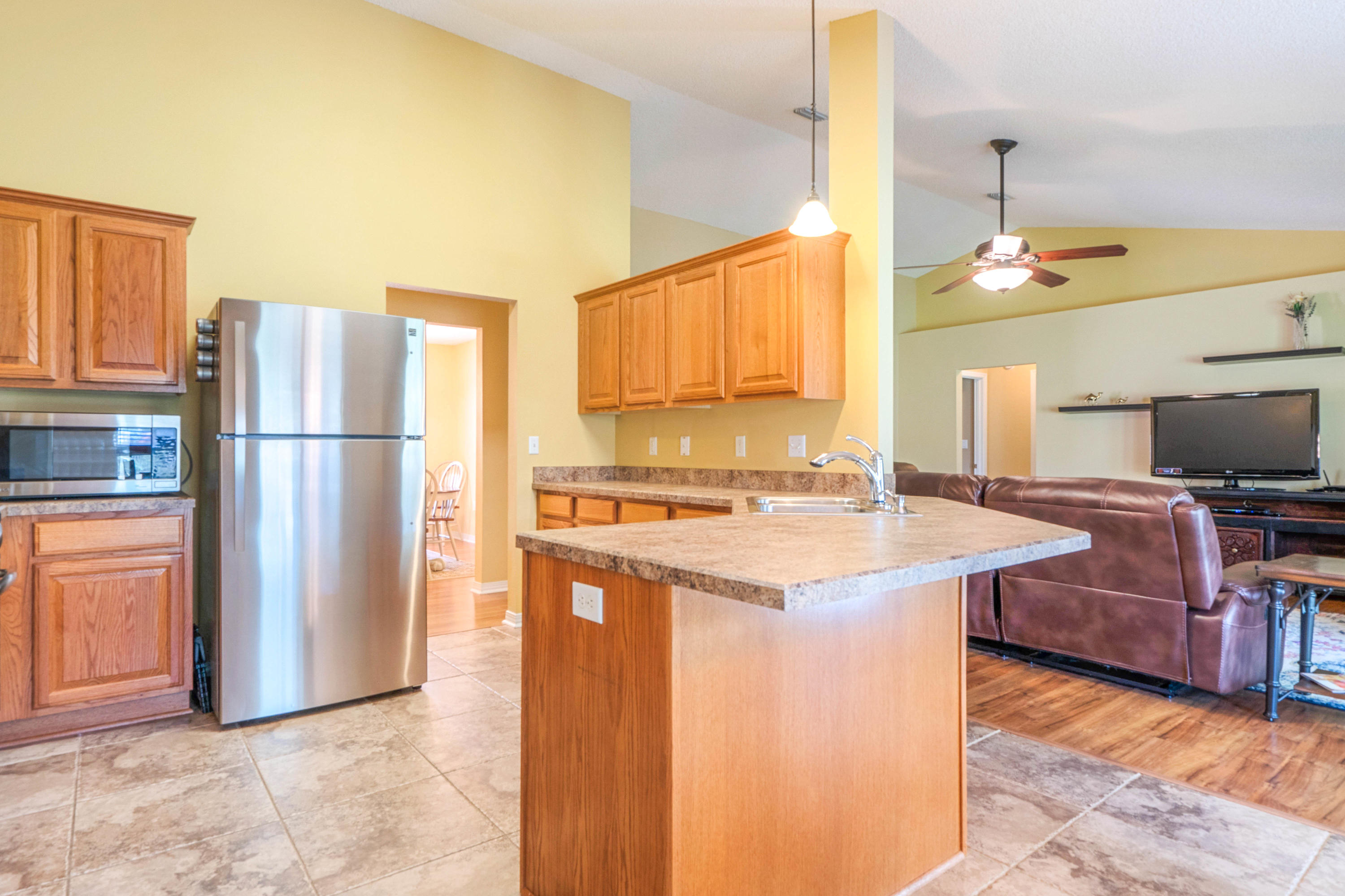 HOLLEY BY THE SEA - Residential