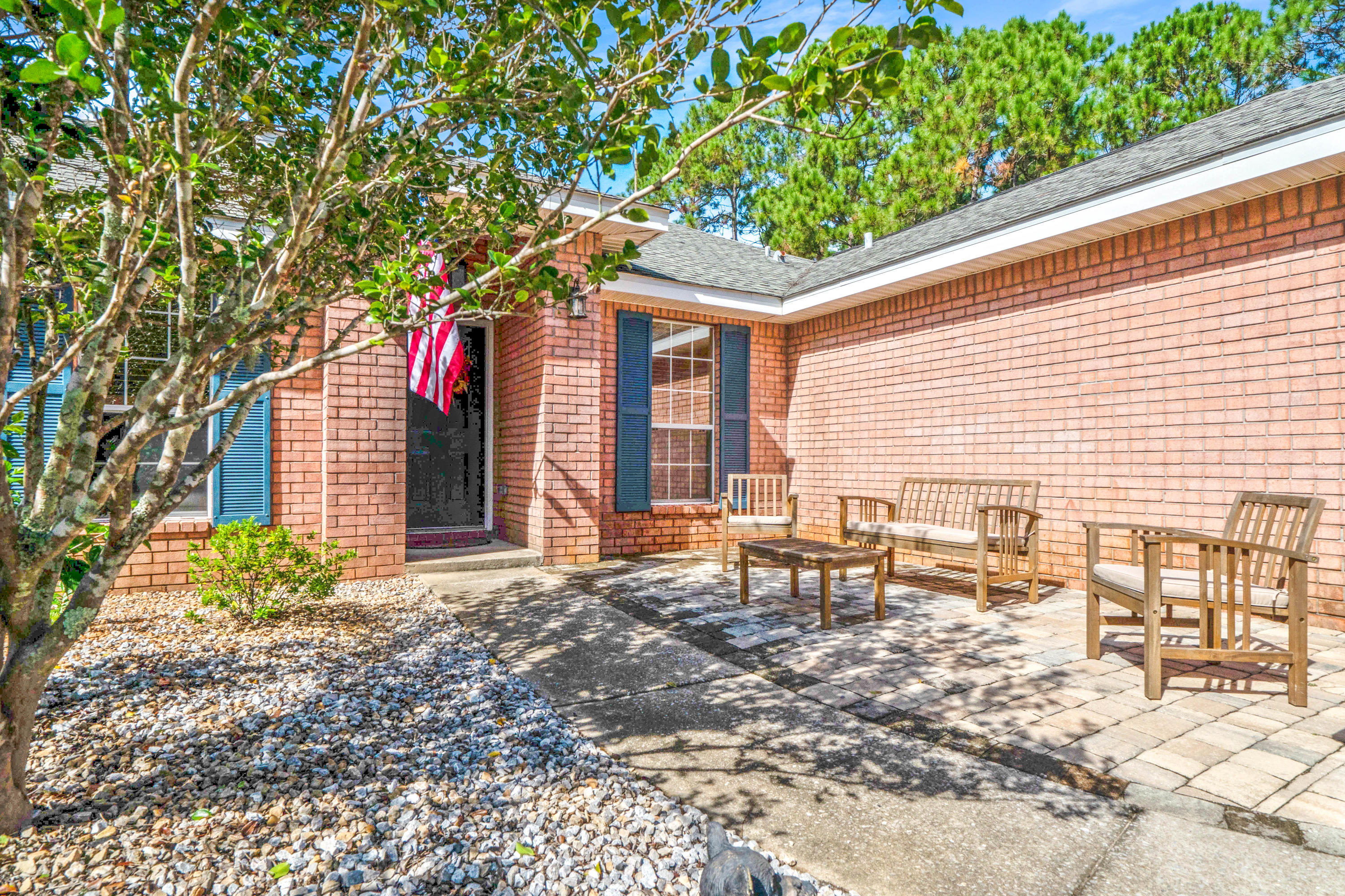 HOLLEY BY THE SEA - Residential