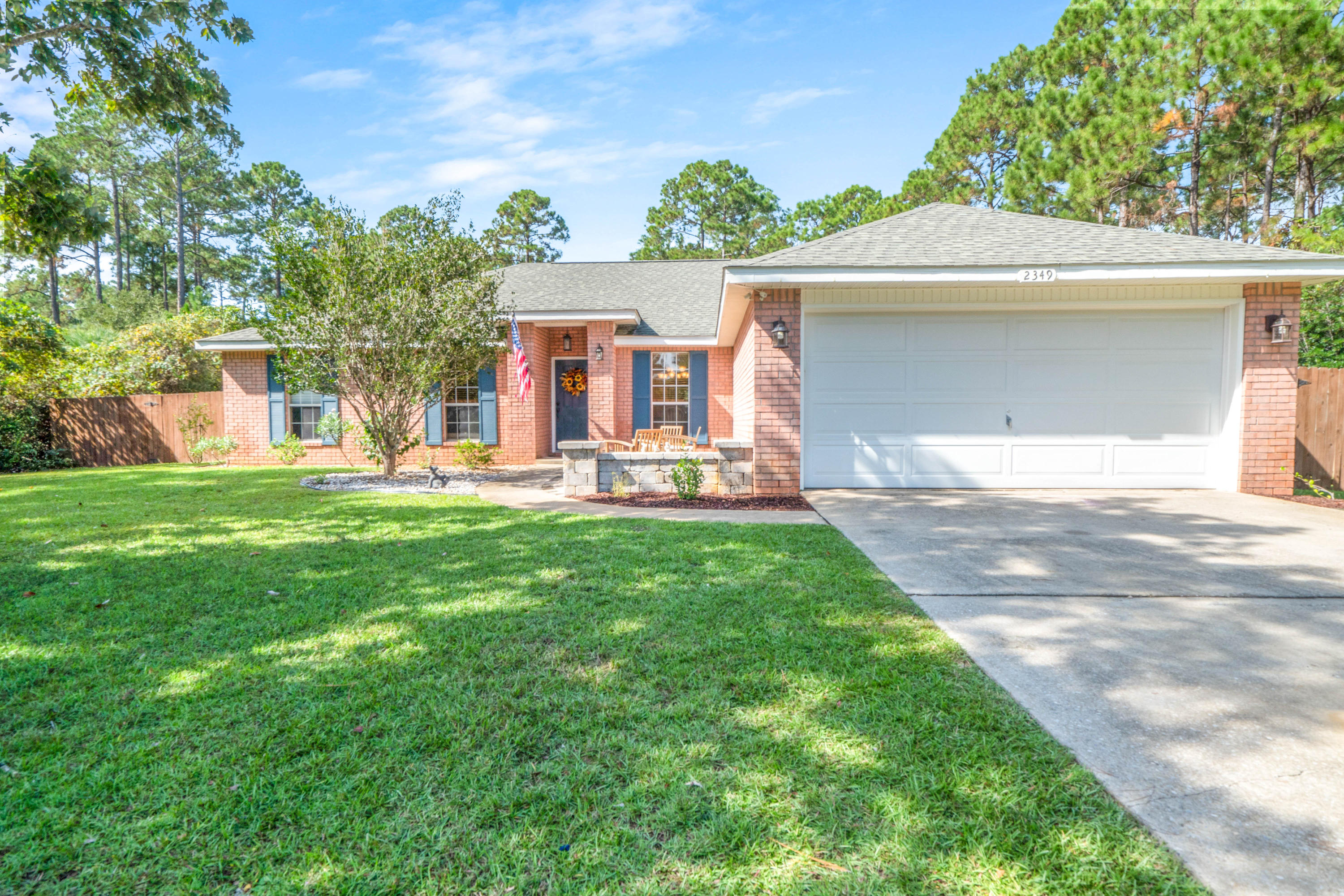 HOLLEY BY THE SEA - Residential