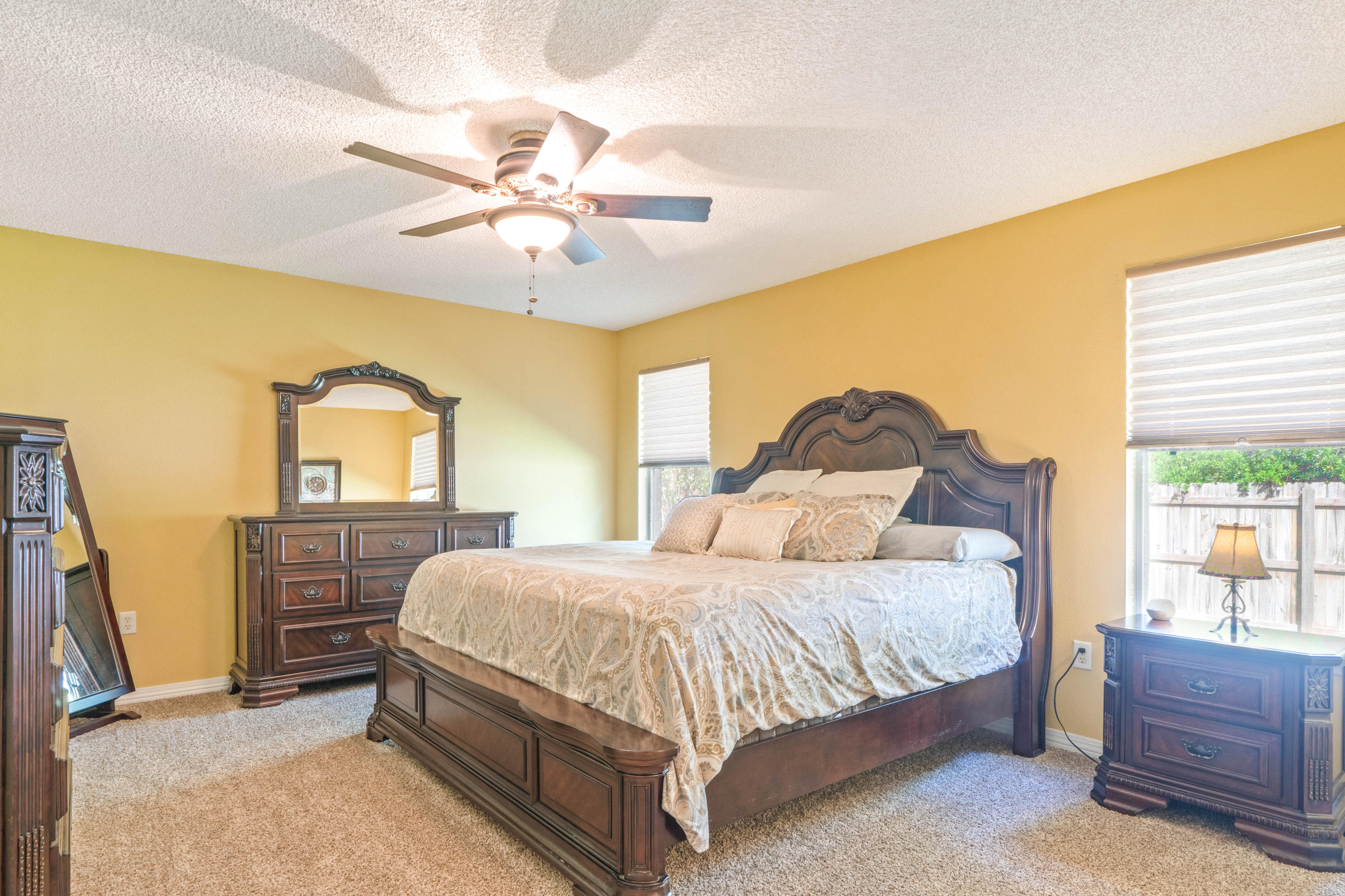 HOLLEY BY THE SEA - Residential