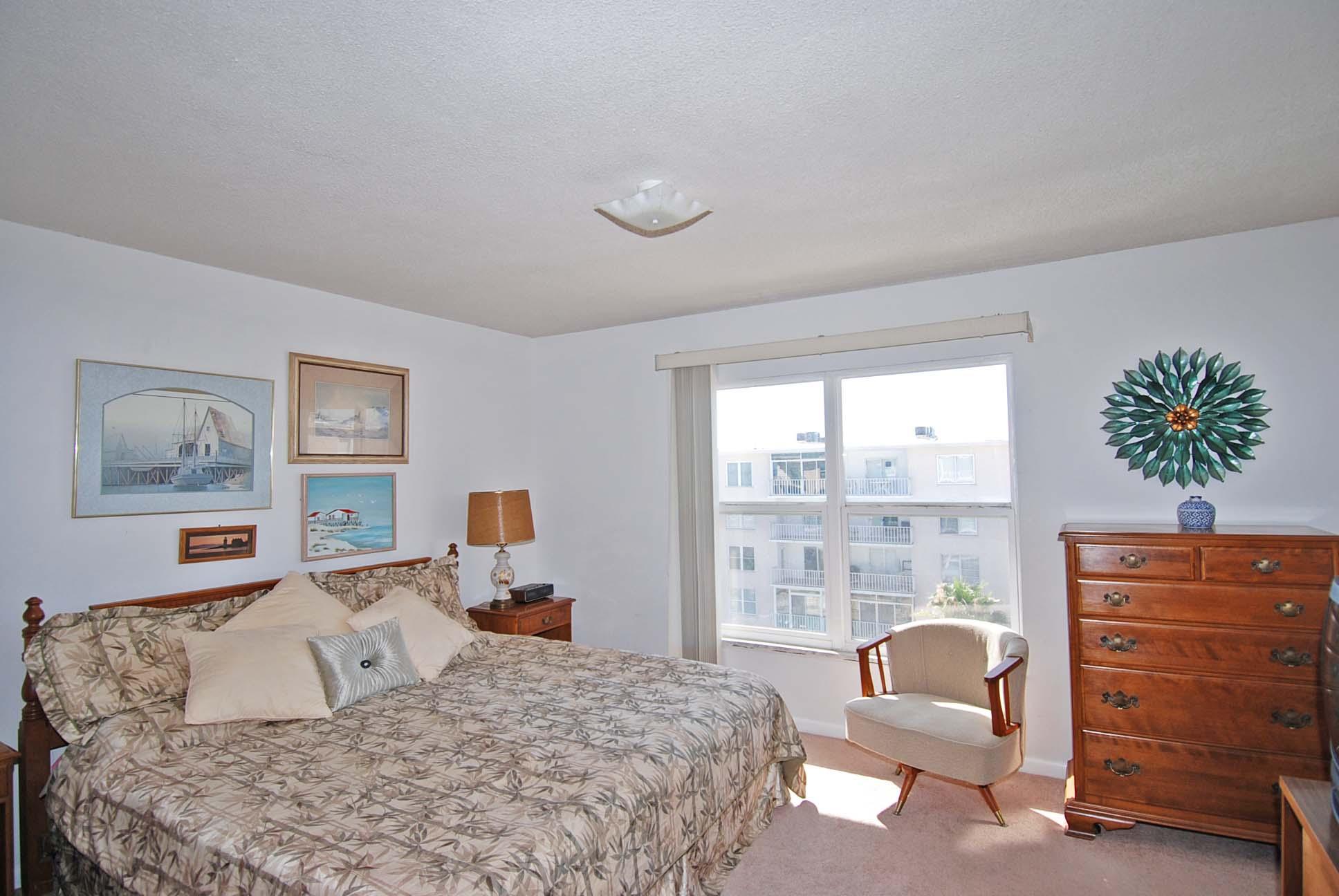 CENTURY PARK WEST - Residential