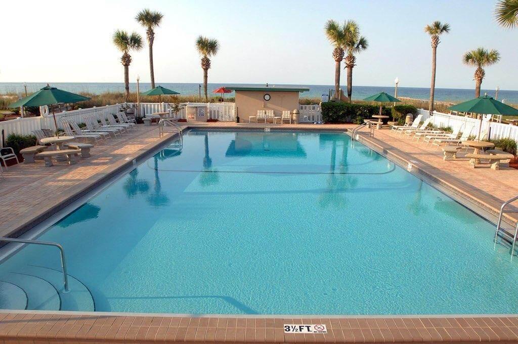 SEASPRAY CONDO - Residential