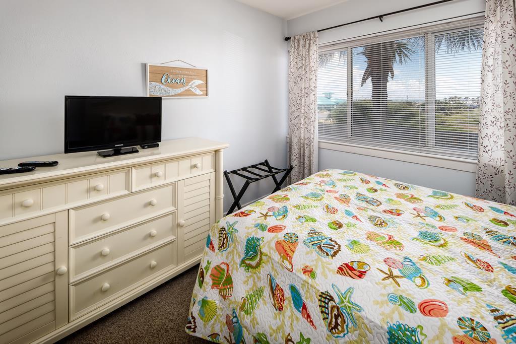 SEASPRAY CONDO - Residential