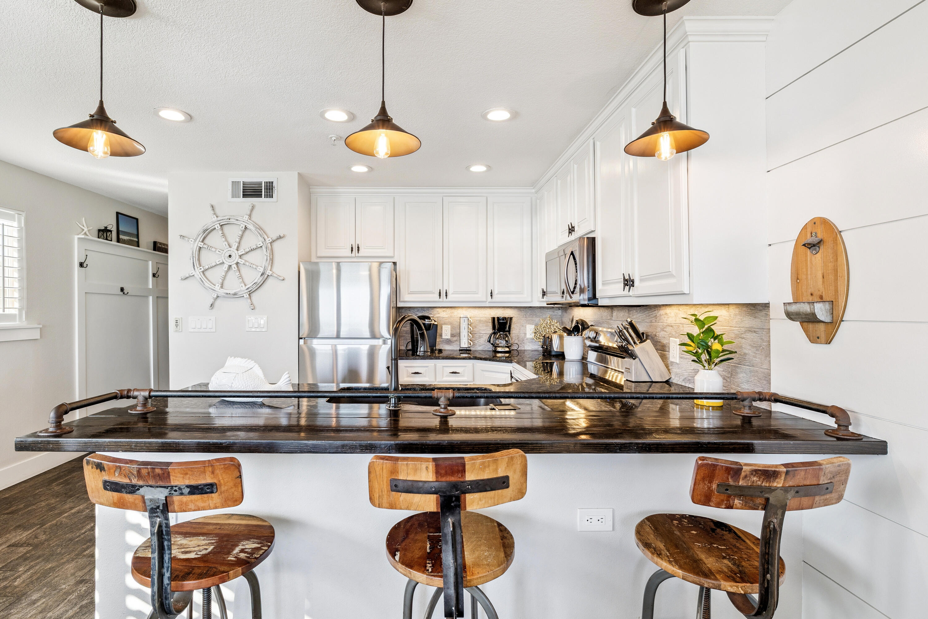 CRYSTAL SANDS CONDO - Residential