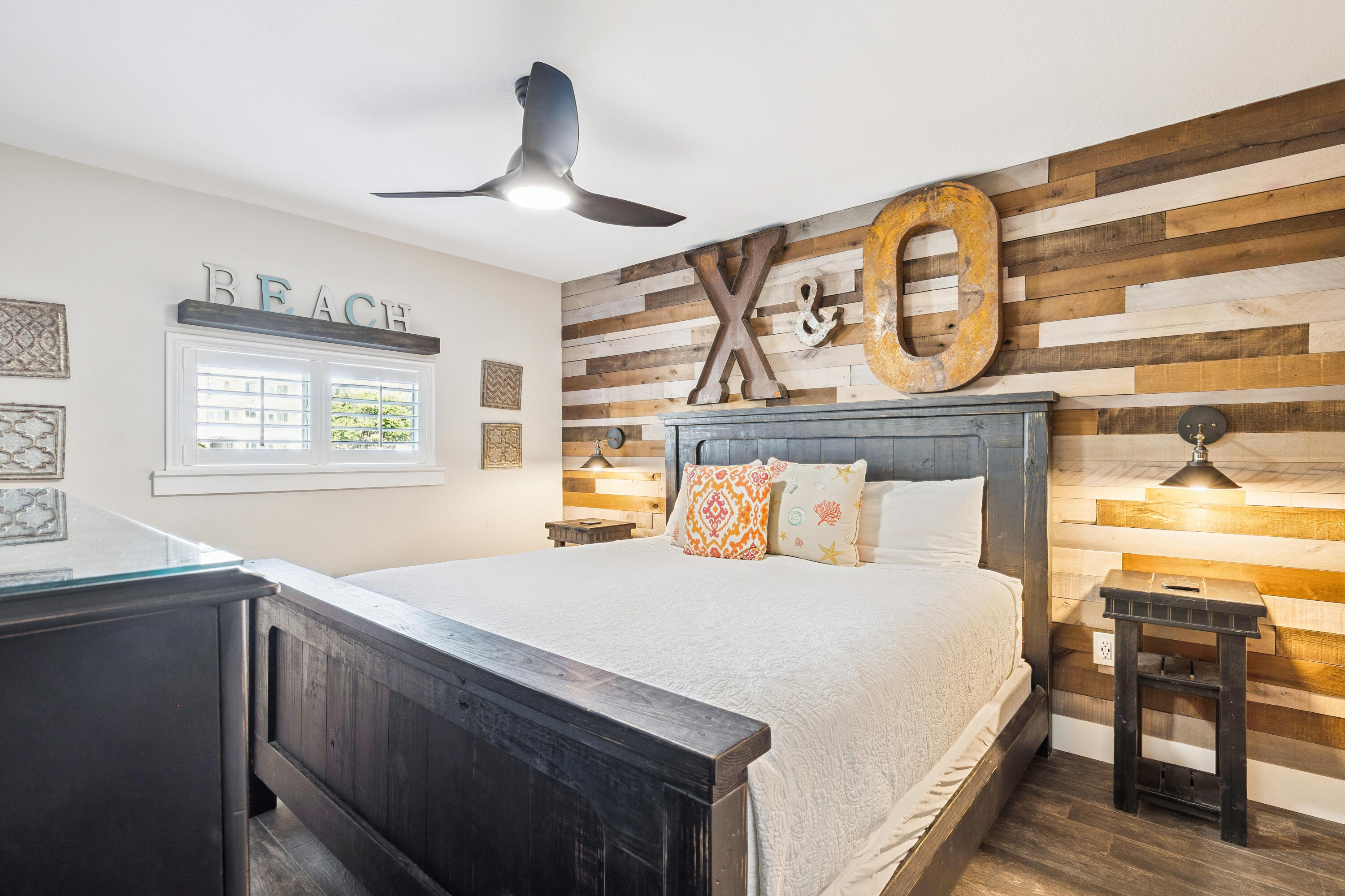 CRYSTAL SANDS CONDO - Residential