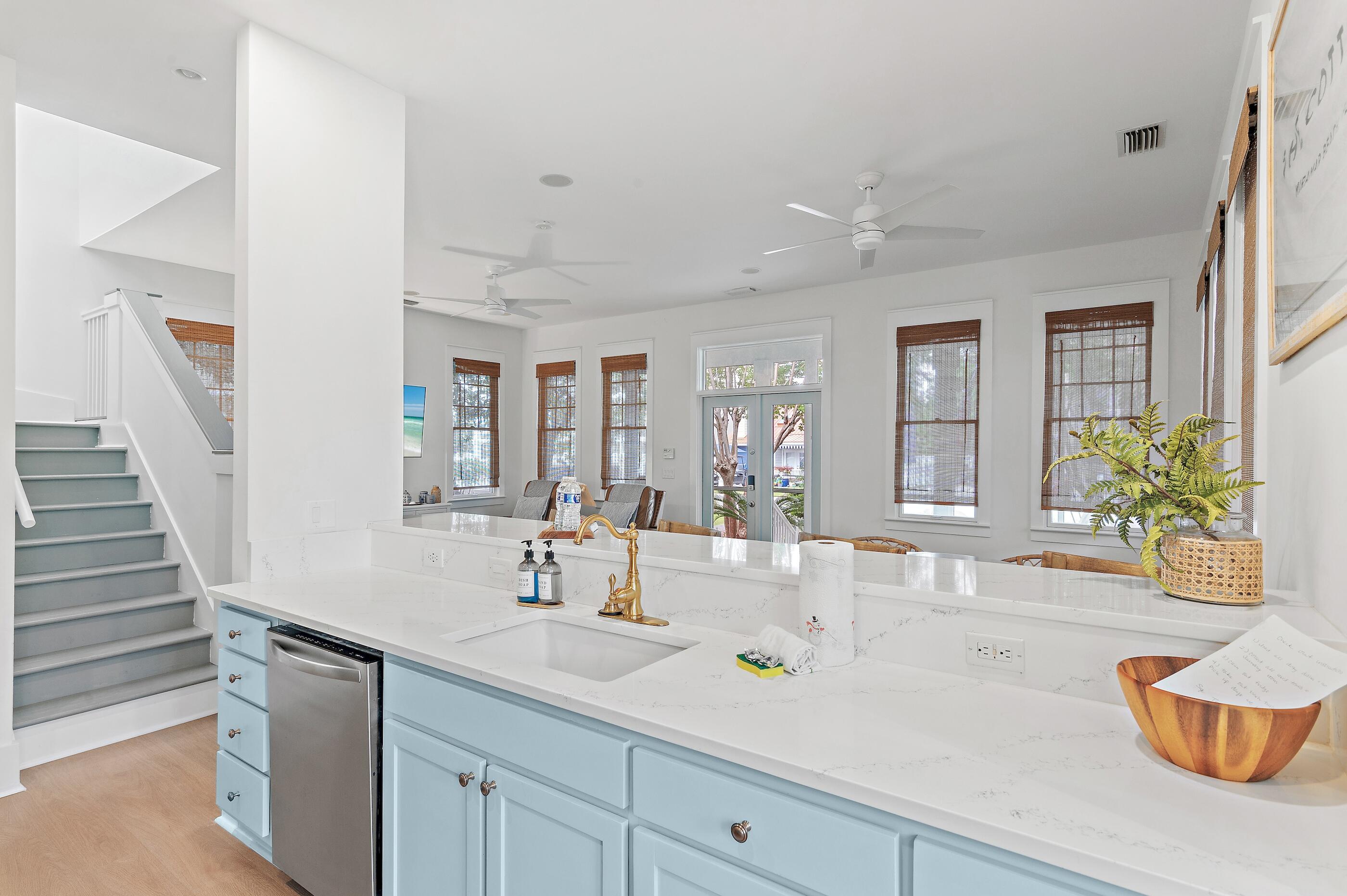 FRANGISTA BEACH 1ST ADDN - Residential