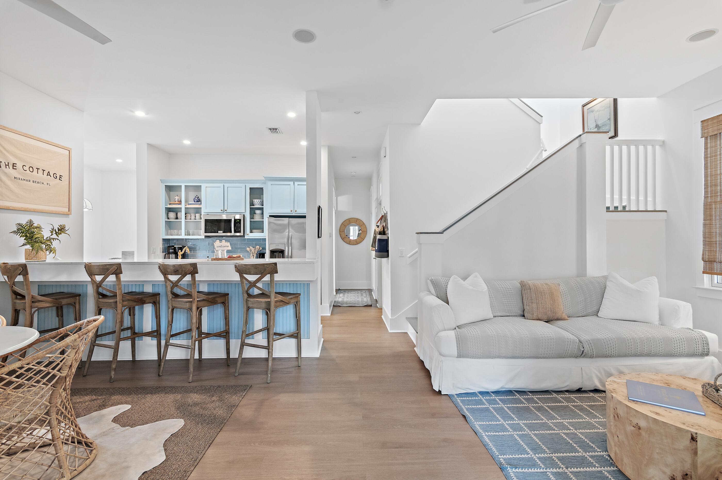 FRANGISTA BEACH 1ST ADDN - Residential