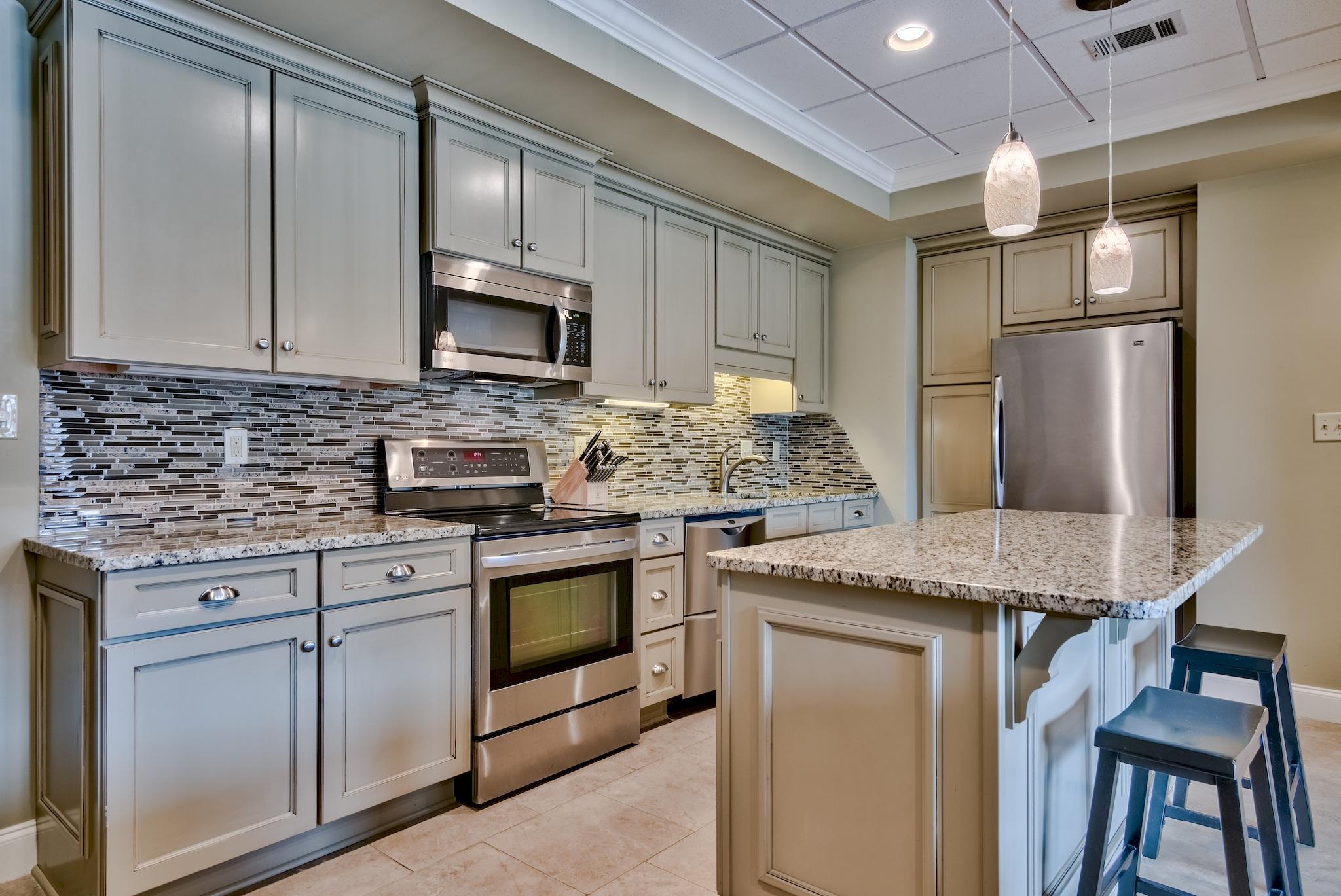 SUN KING TOWERS PH 1 - Residential