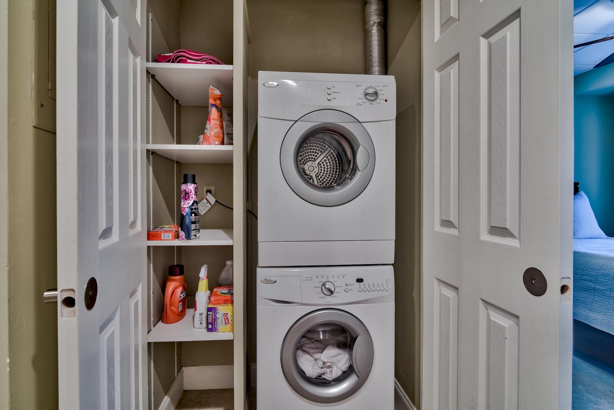 SUN KING TOWERS PH 1 - Residential