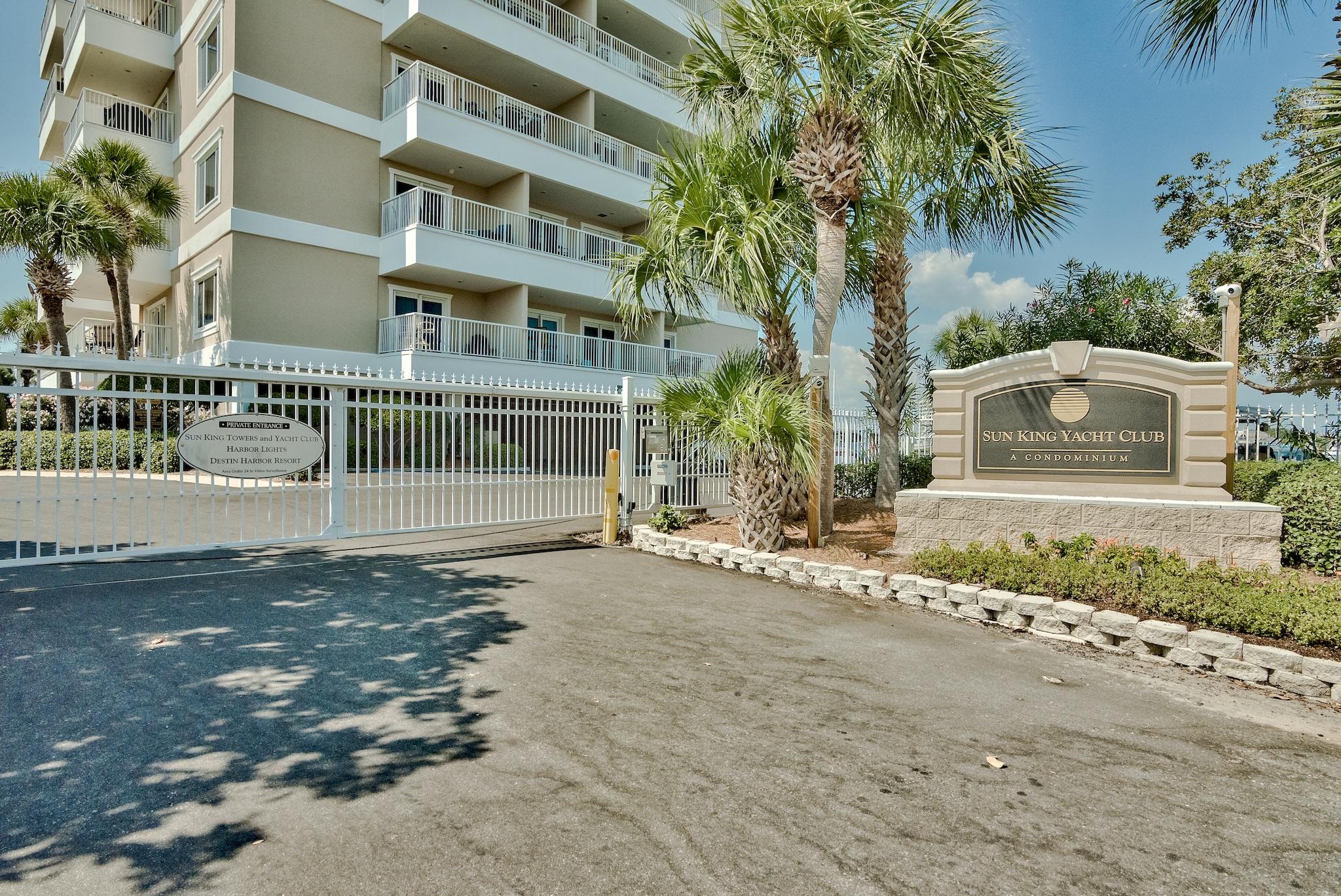 SUN KING TOWERS PH 1 - Residential